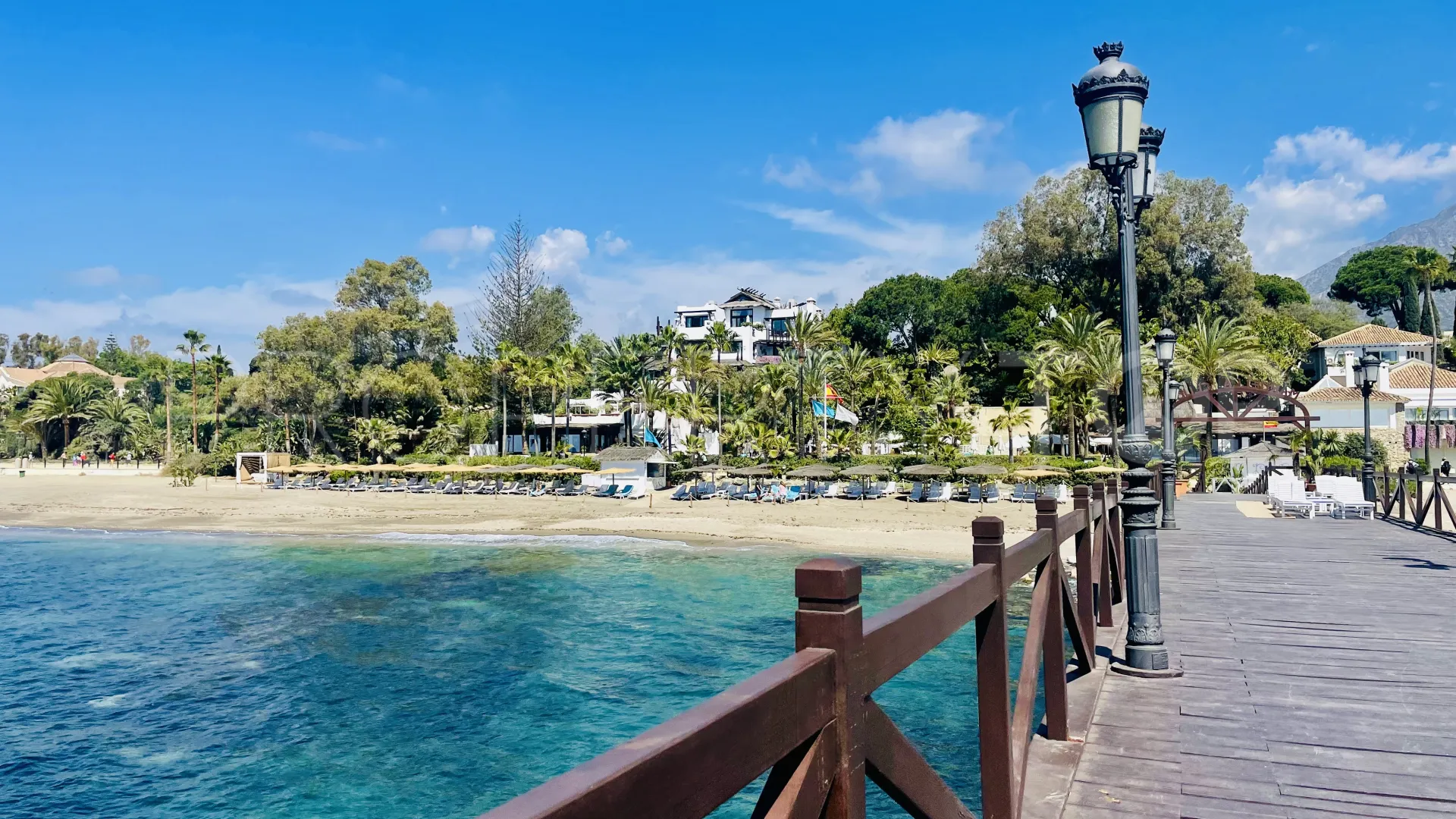 Apartment in Guadalpin Suites for sale