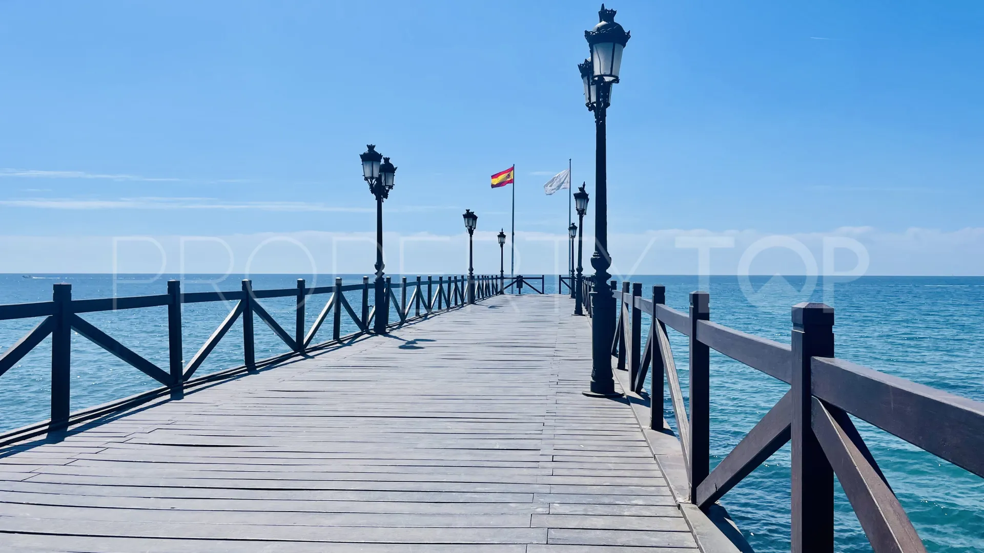 Apartment in Guadalpin Suites for sale