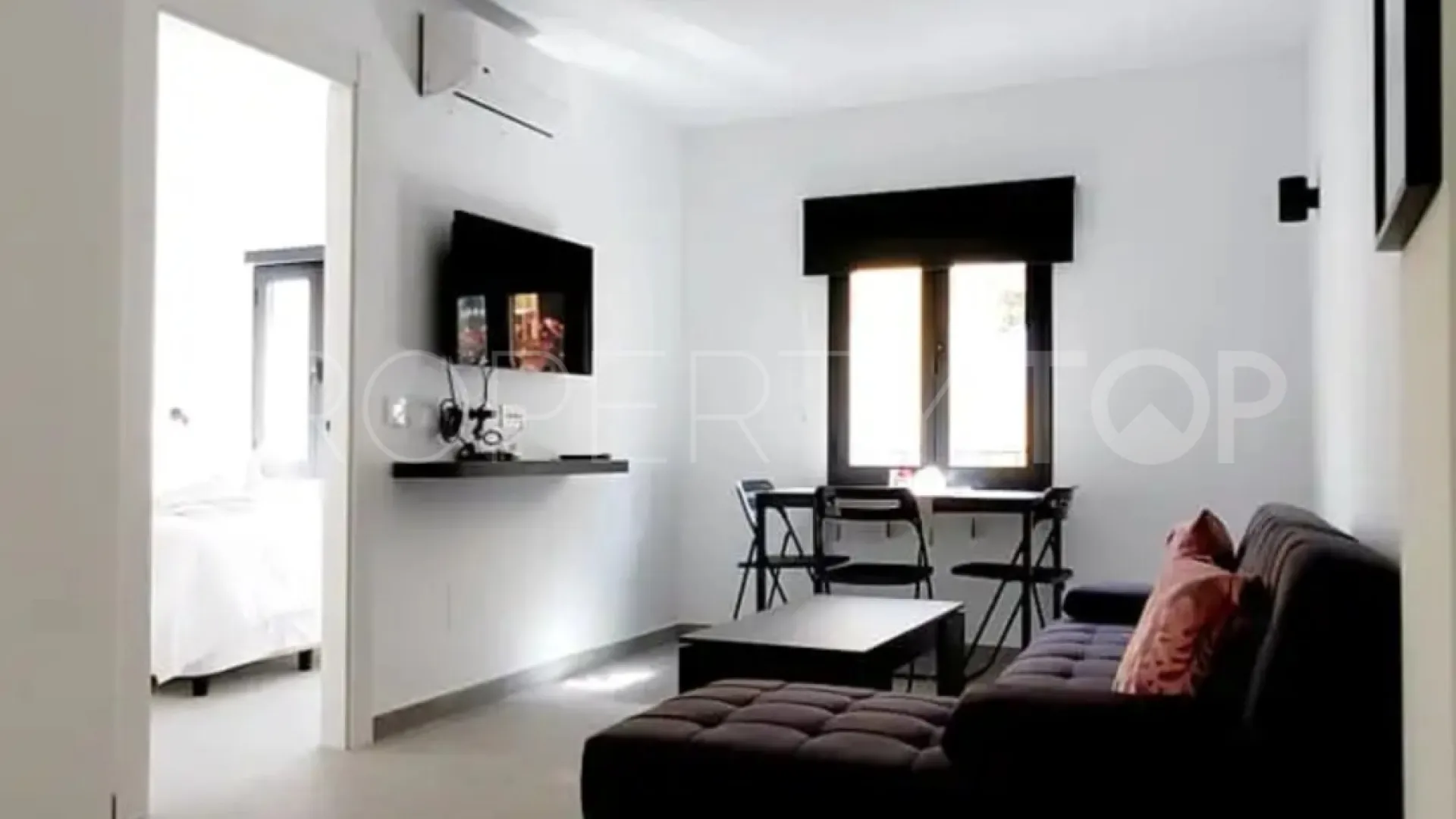 Se vende casa en Marbella Centro de 3 dormitorios