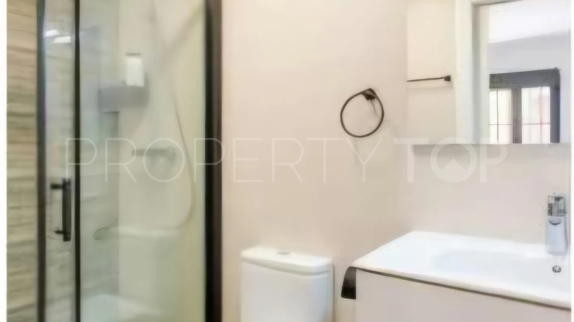 Se vende casa en Marbella Centro de 3 dormitorios