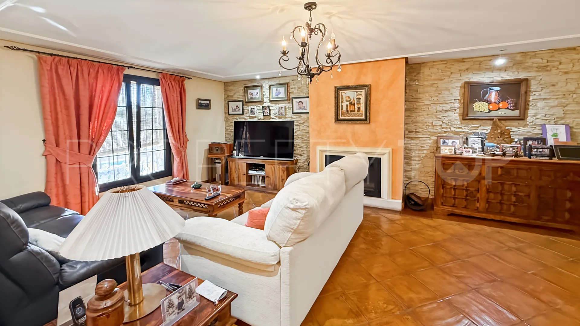 Villa en venta en Mijas con 5 dormitorios