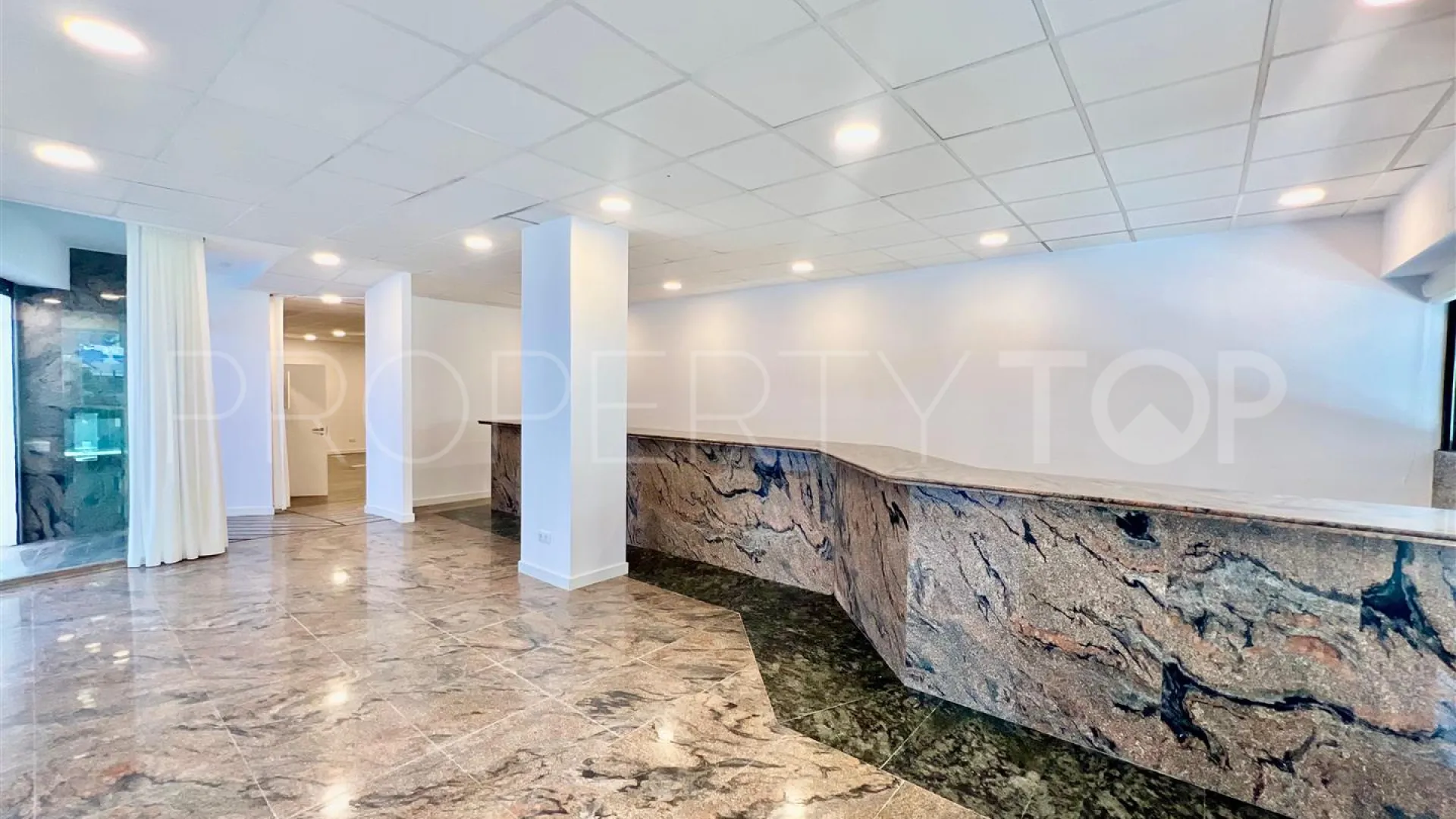 Local comercial en venta en Marbella Centro