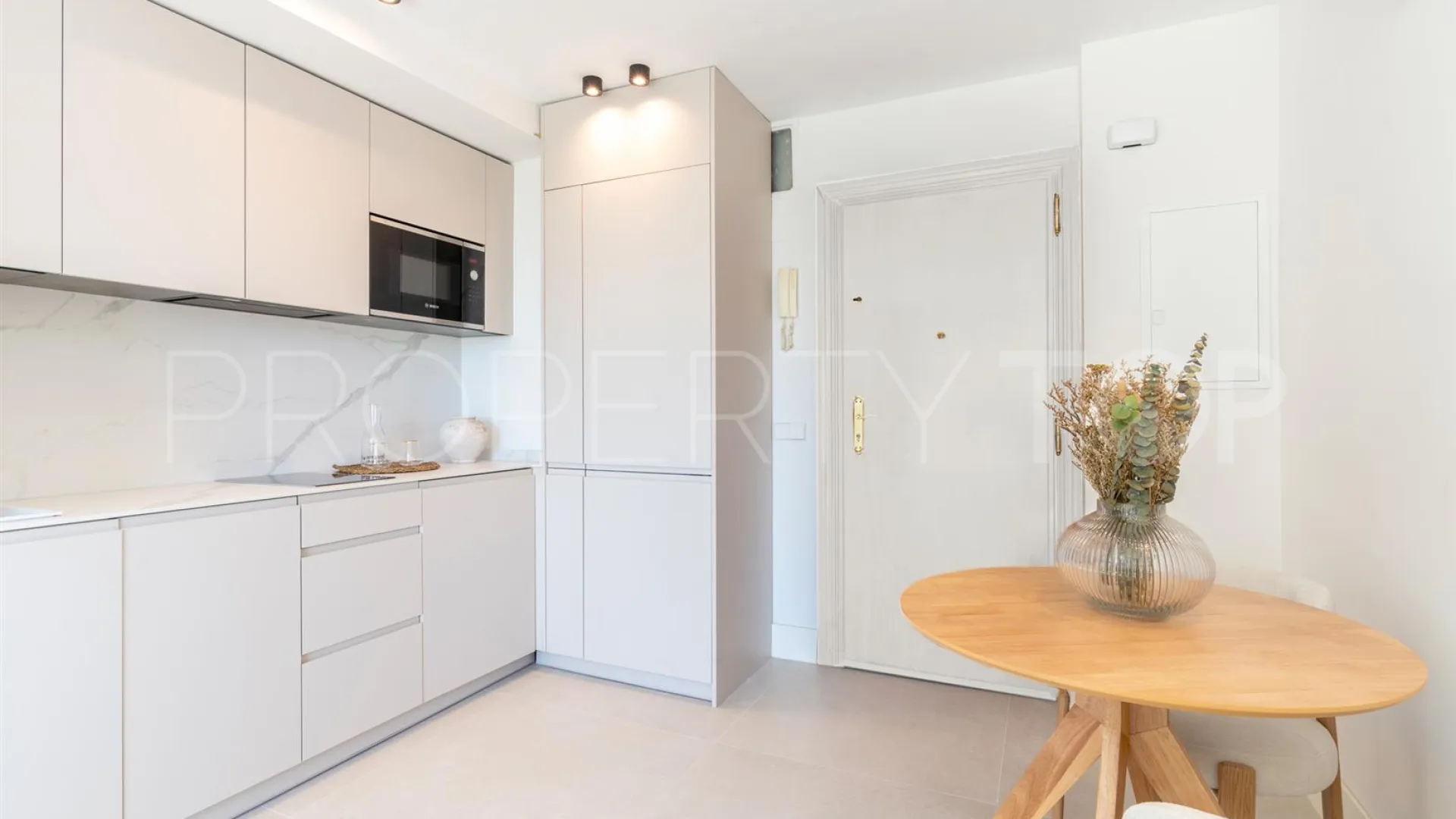 Comprar apartamento en Miraflores con 1 dormitorio