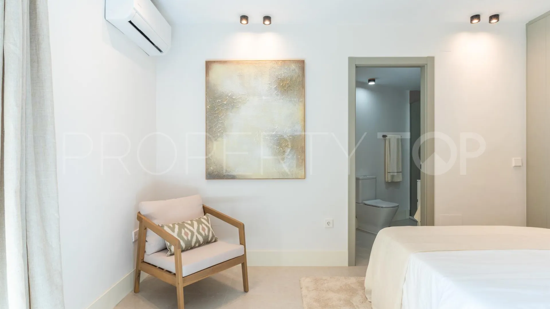 Comprar apartamento en Miraflores con 1 dormitorio