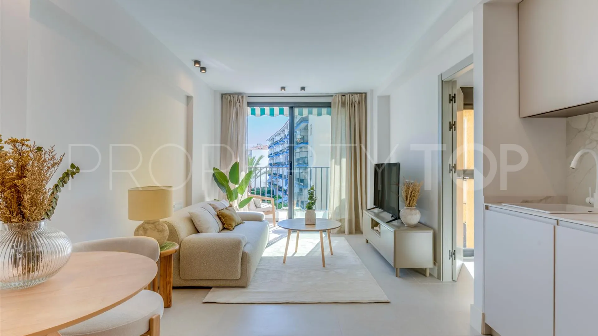 Comprar apartamento en Miraflores con 1 dormitorio