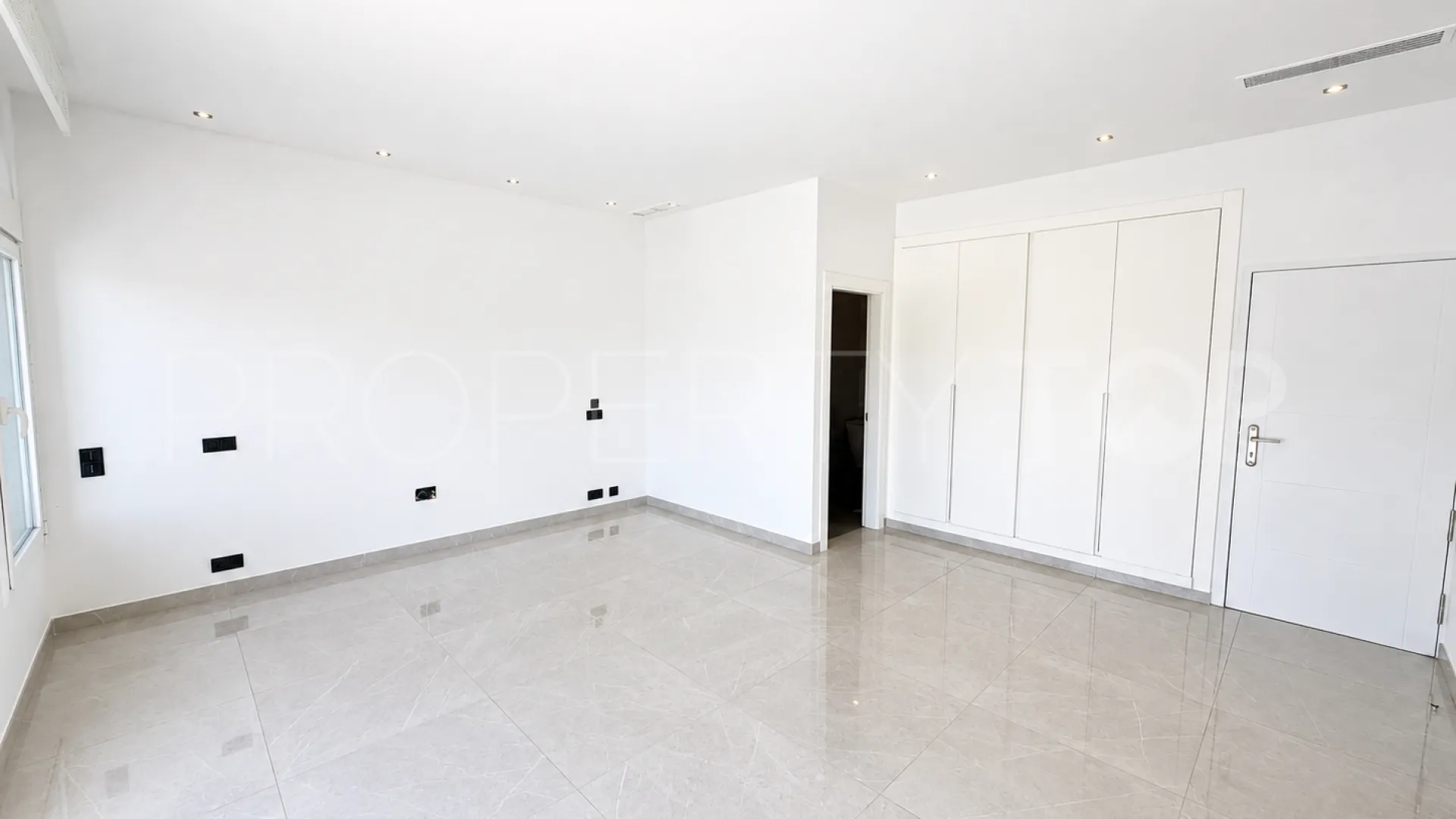 Villa en venta en La Alqueria