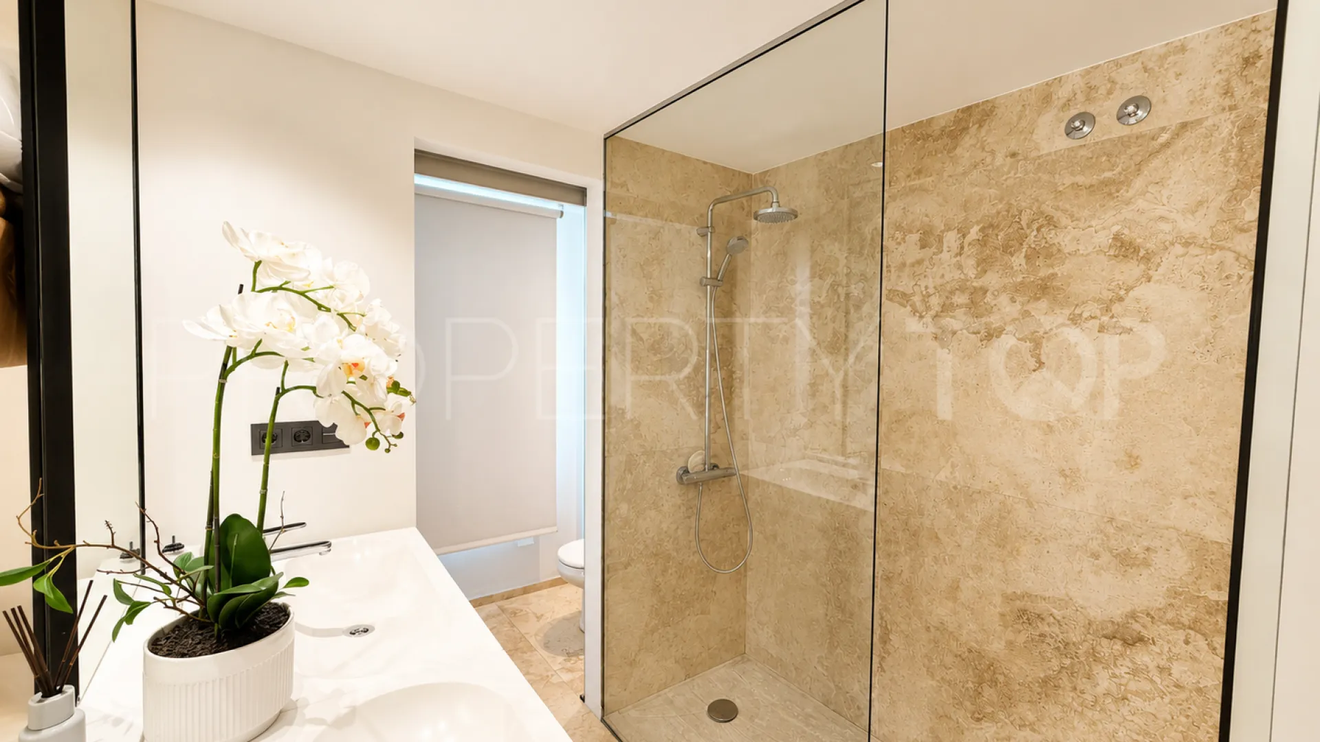 Jardines de Sierra Blanca duplex penthouse for sale