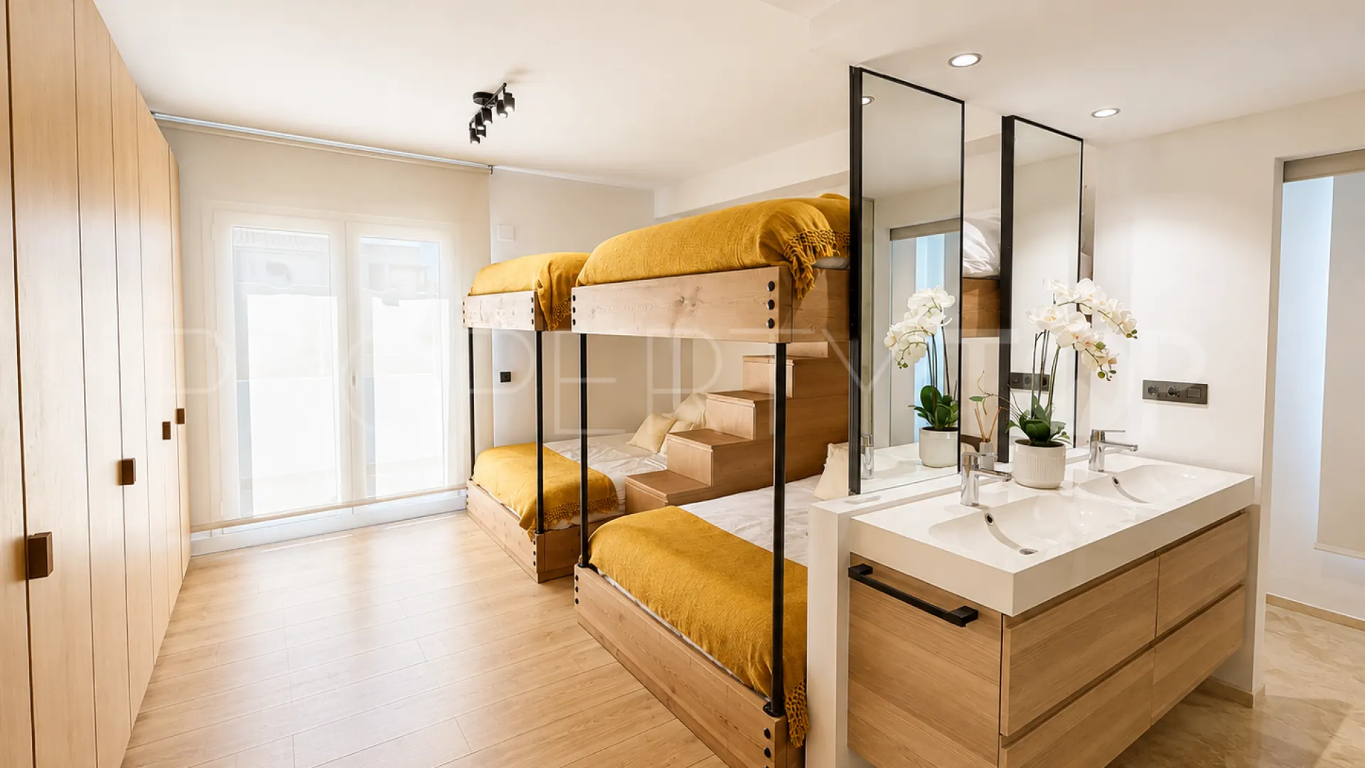 Jardines de Sierra Blanca duplex penthouse for sale