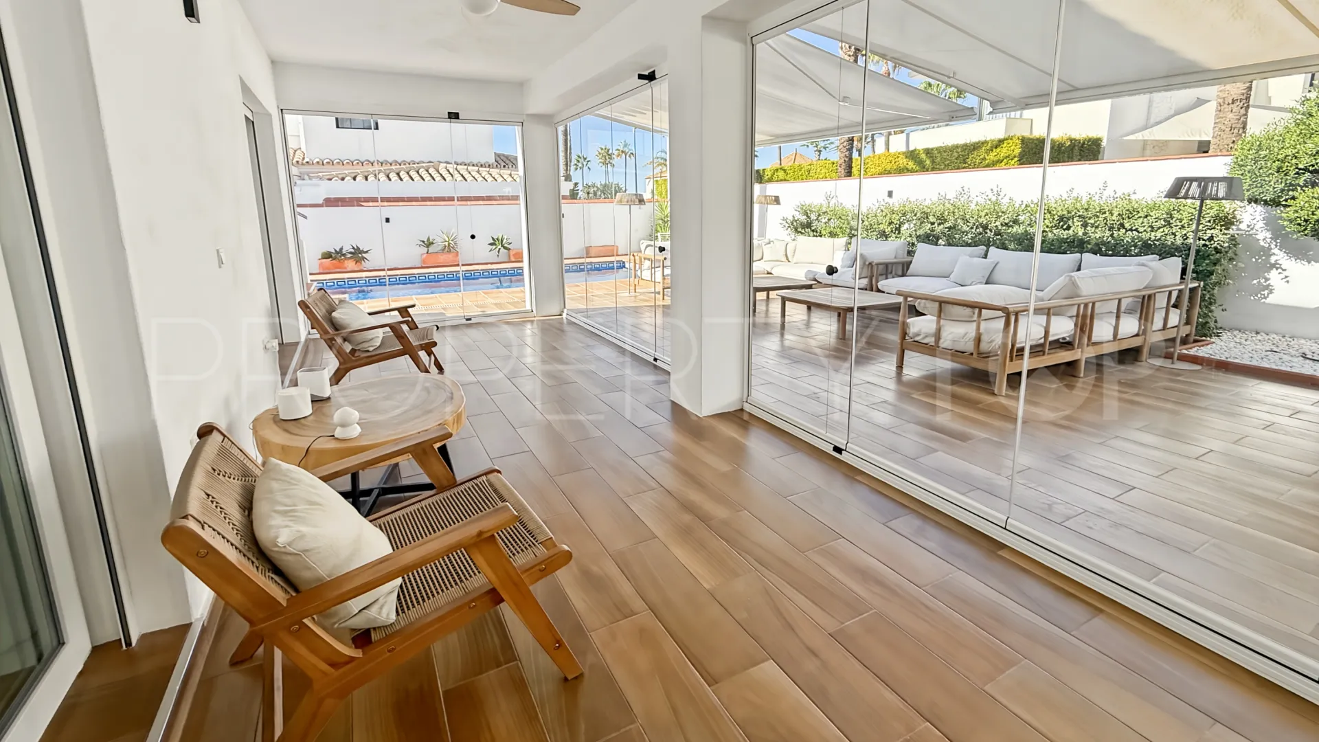 For sale 3 bedrooms villa in Marbella East