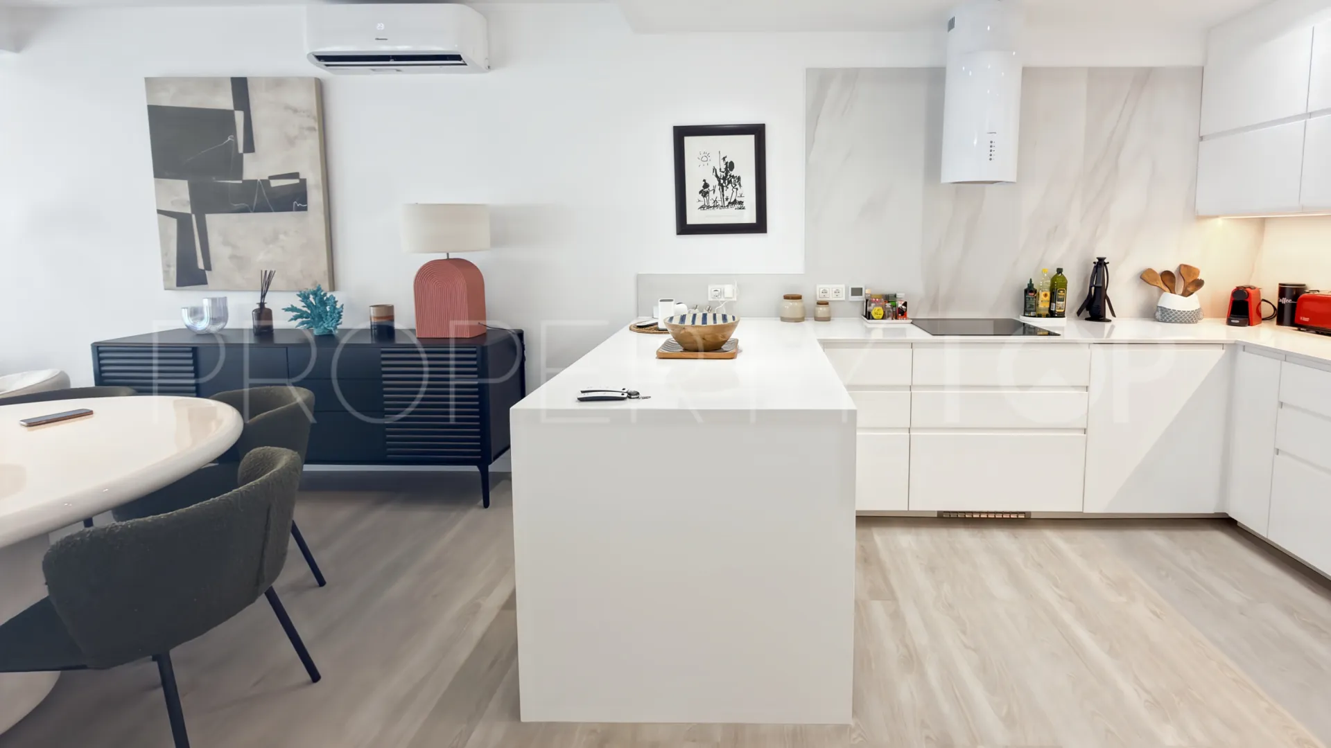 For sale 3 bedrooms villa in Marbella East
