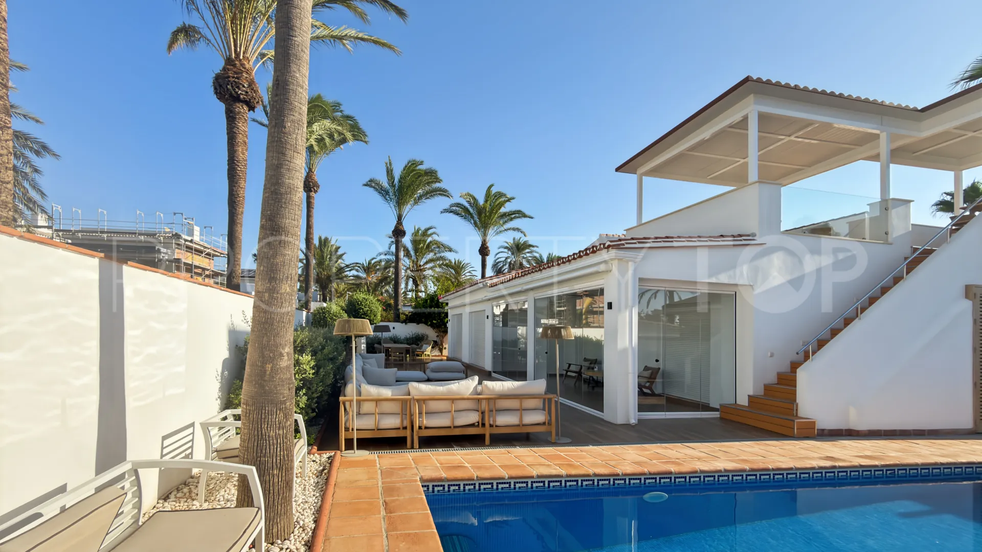 For sale 3 bedrooms villa in Marbella East