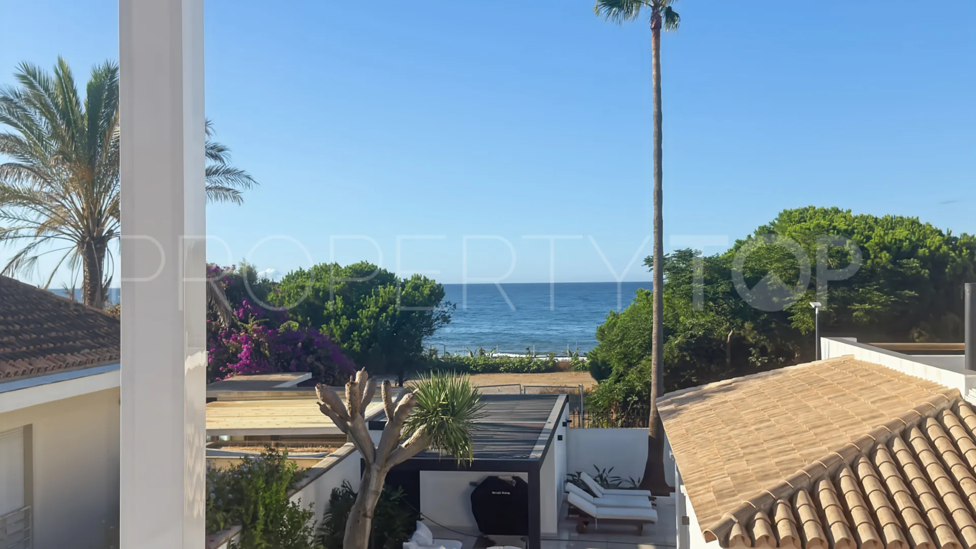 For sale 3 bedrooms villa in Marbella East