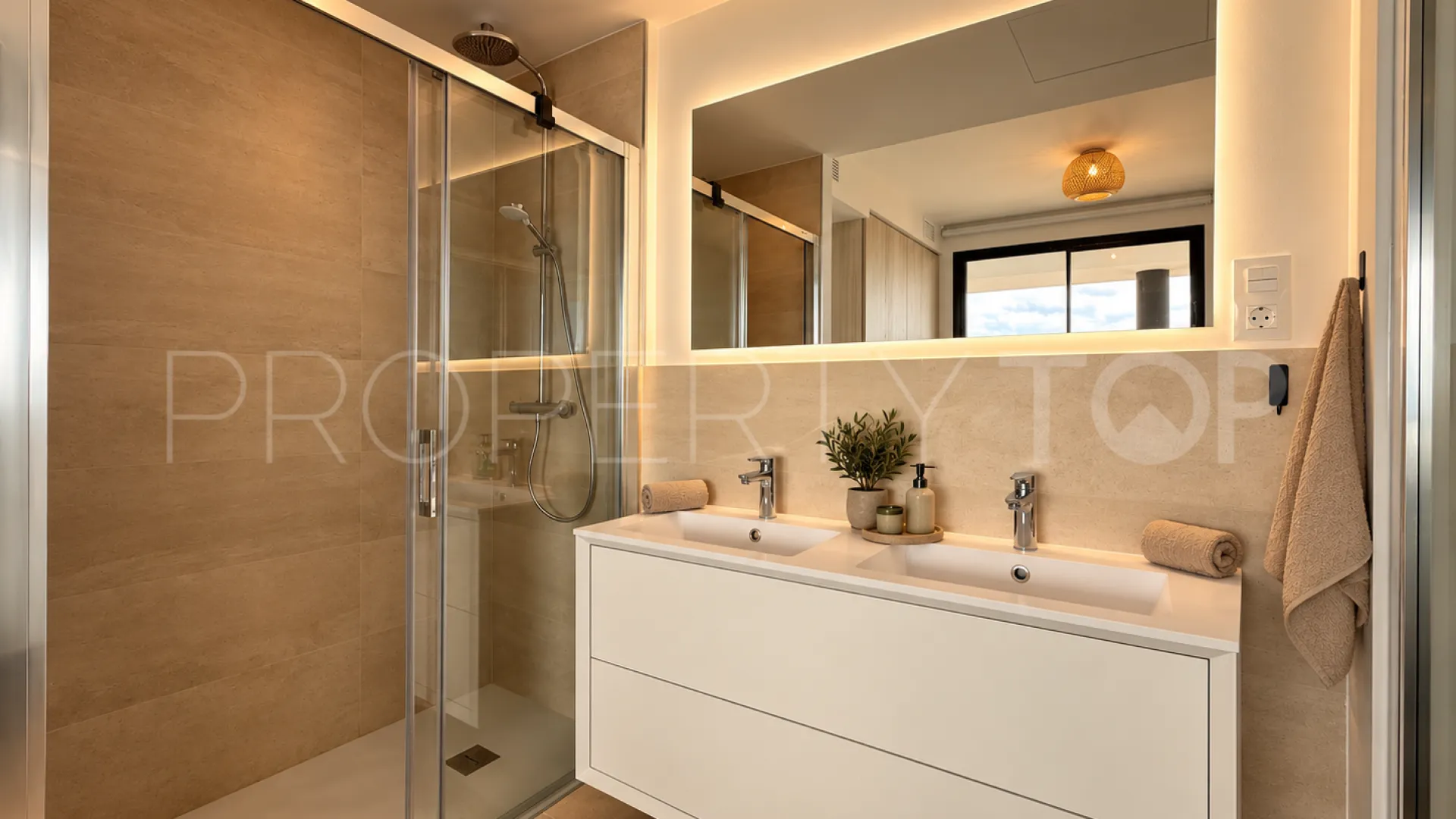 Apartment for sale in El Higueron with 2 bedrooms