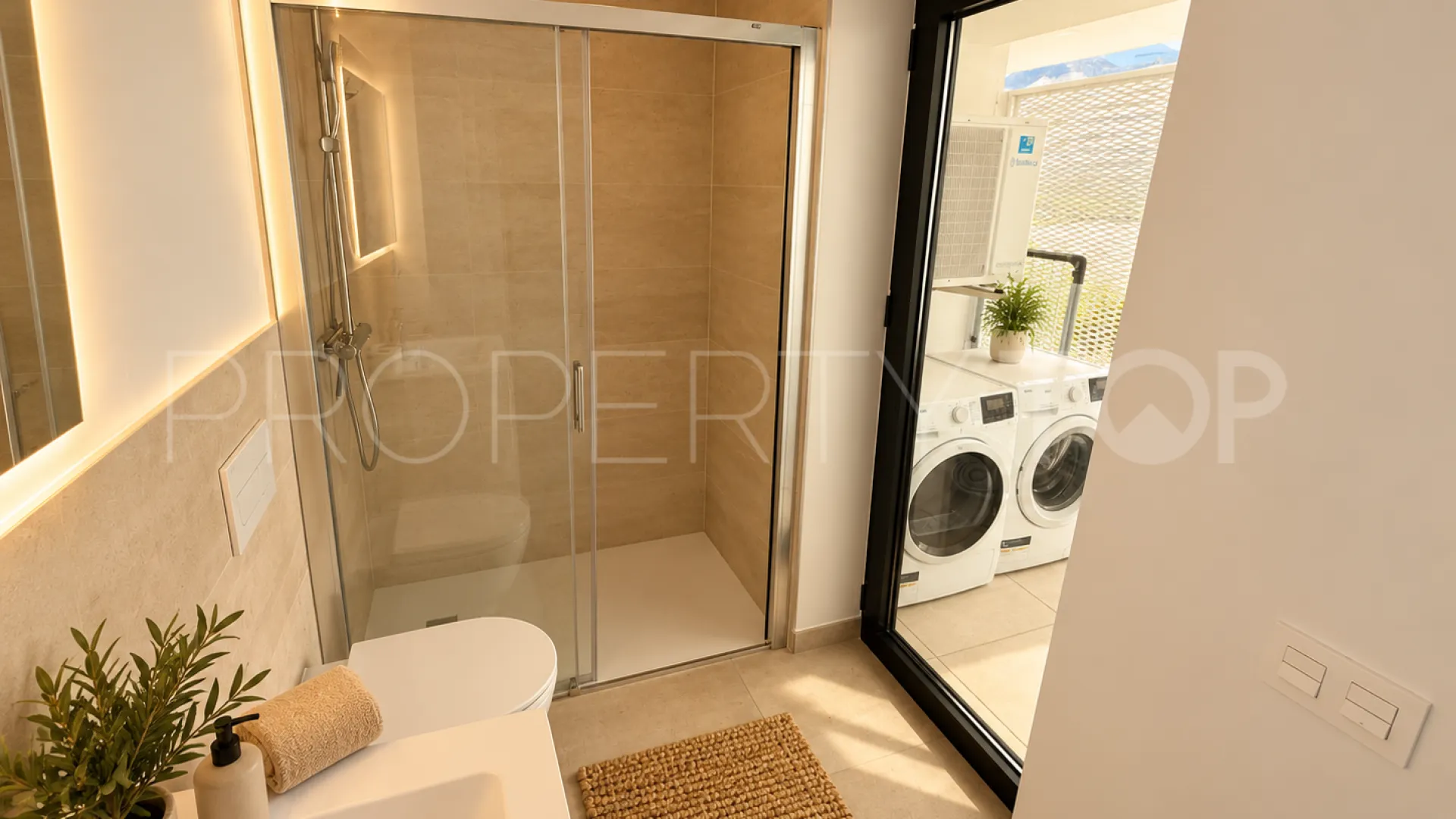 Apartment for sale in El Higueron with 2 bedrooms