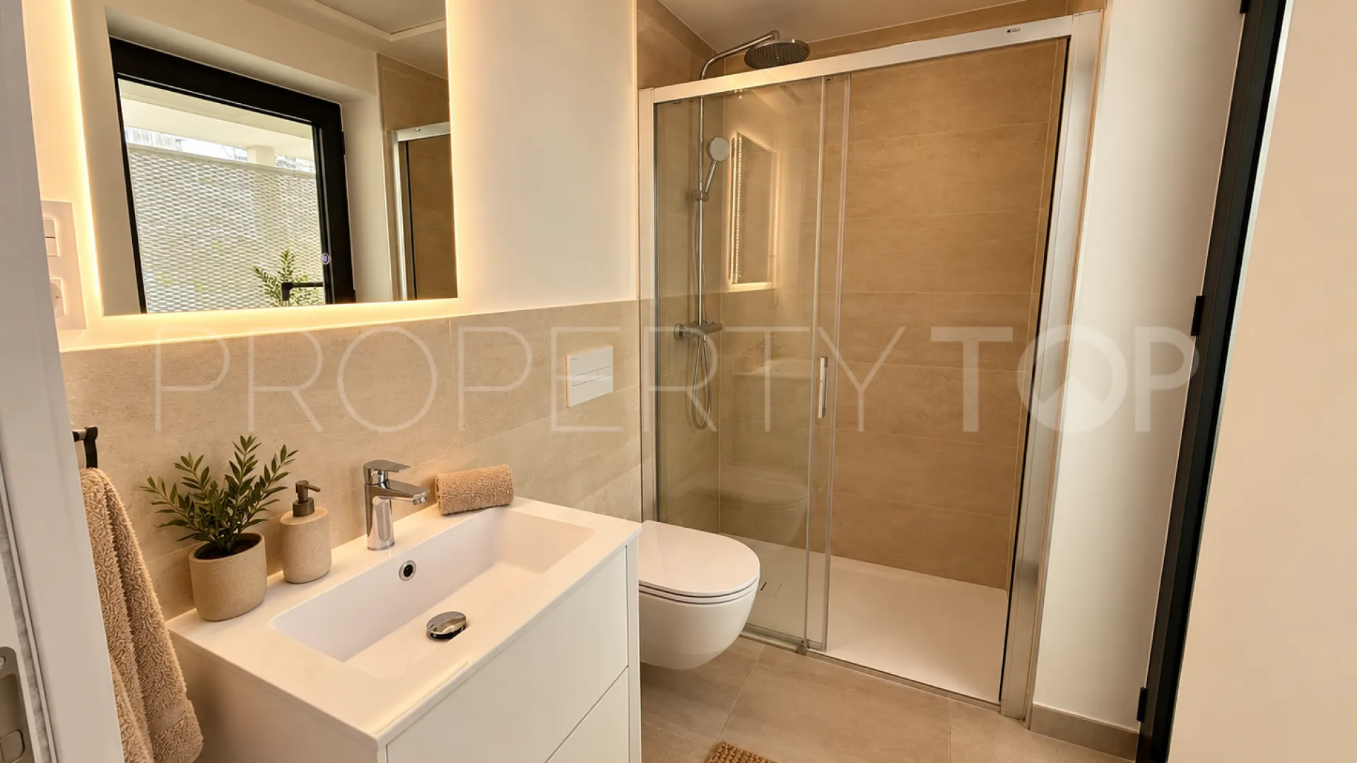 Apartment for sale in El Higueron with 2 bedrooms