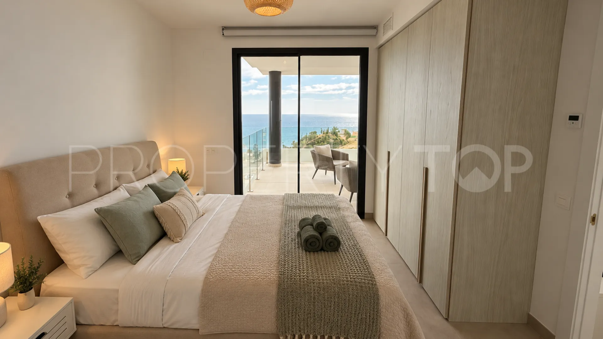 Apartment for sale in El Higueron with 2 bedrooms