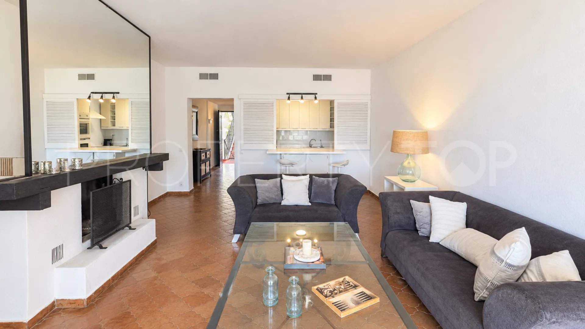 Marbella - Puerto Banus, apartamento a la venta con 1 dormitorio