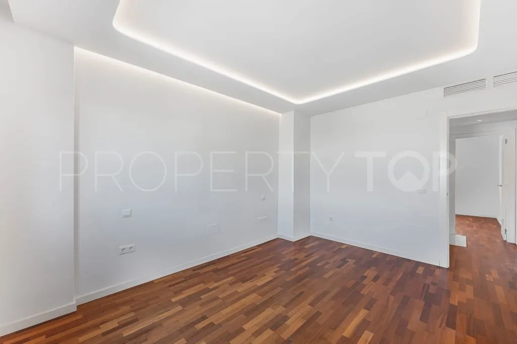 Calahonda 4 bedrooms town house for sale