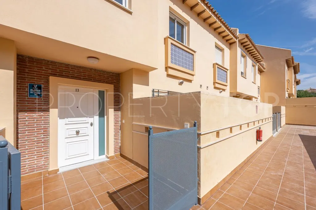 Calahonda 4 bedrooms town house for sale