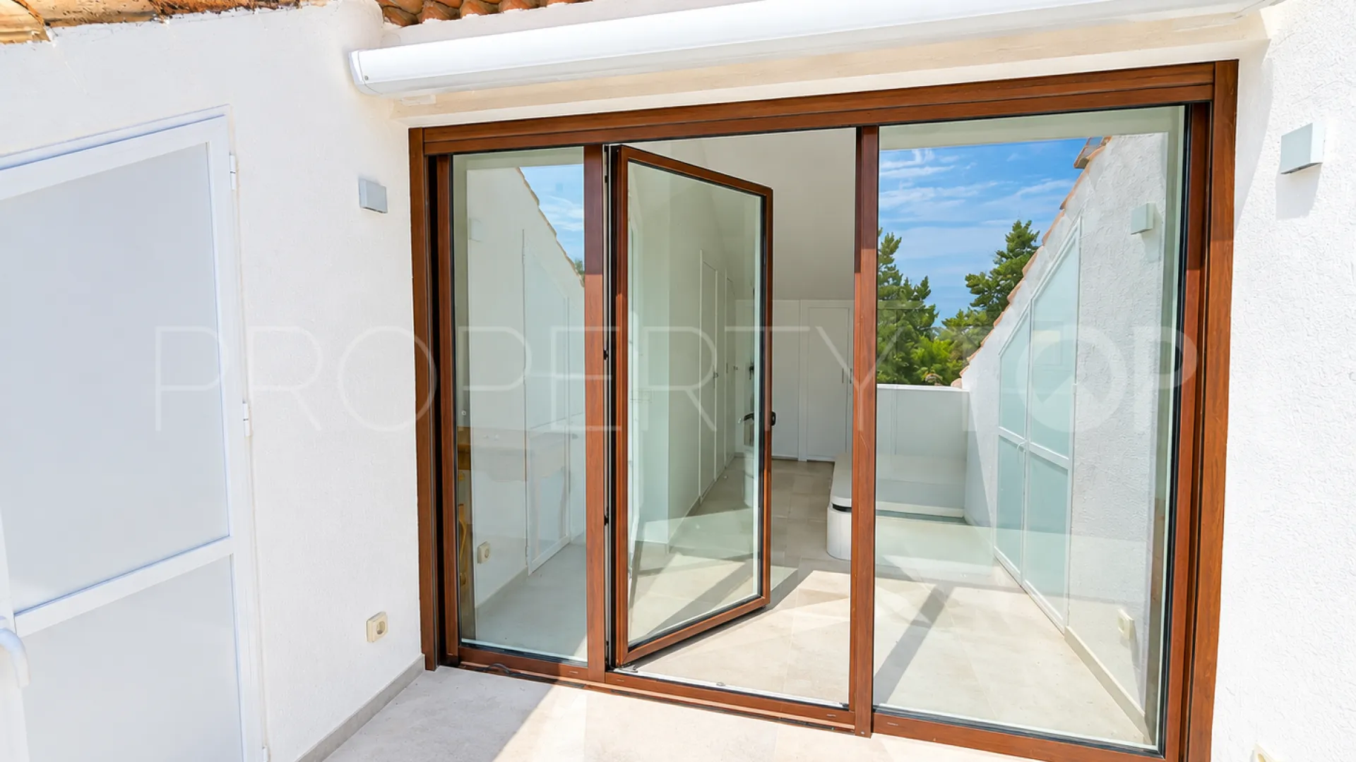 For sale Montepiedra town house