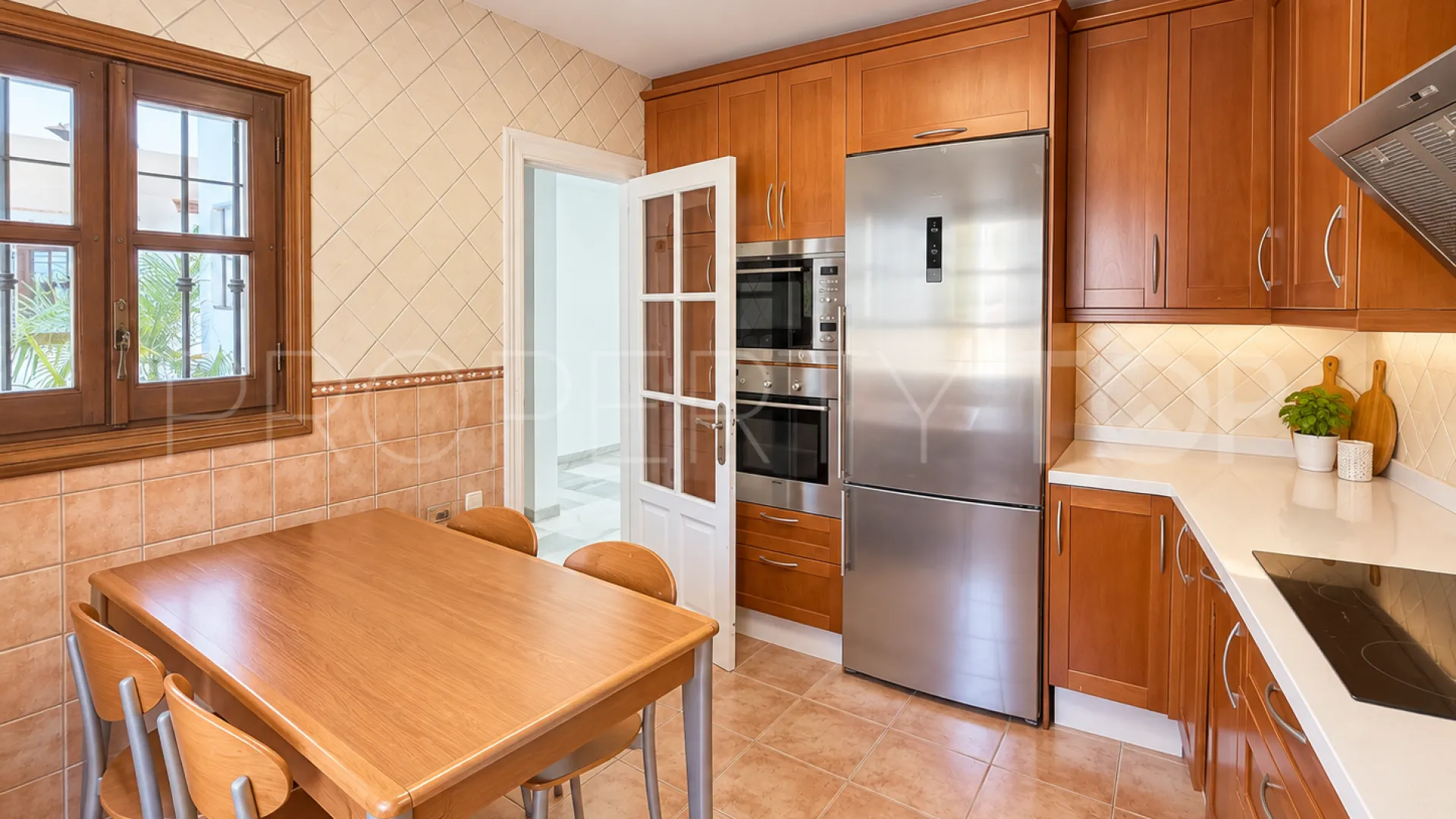 For sale Montepiedra town house