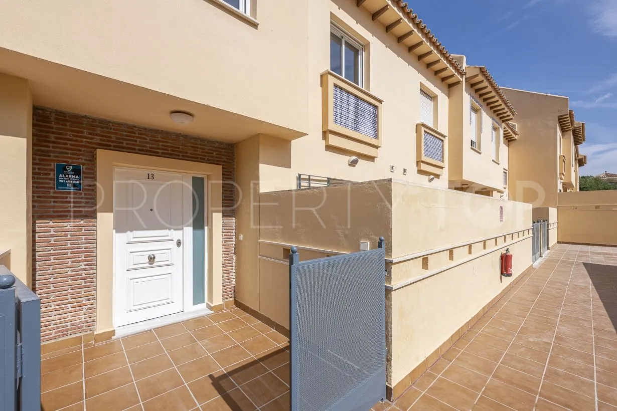 Calahonda 4 bedrooms town house for sale