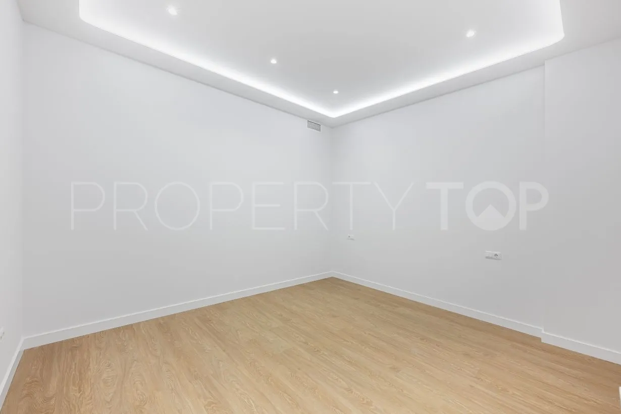 Calahonda 4 bedrooms town house for sale
