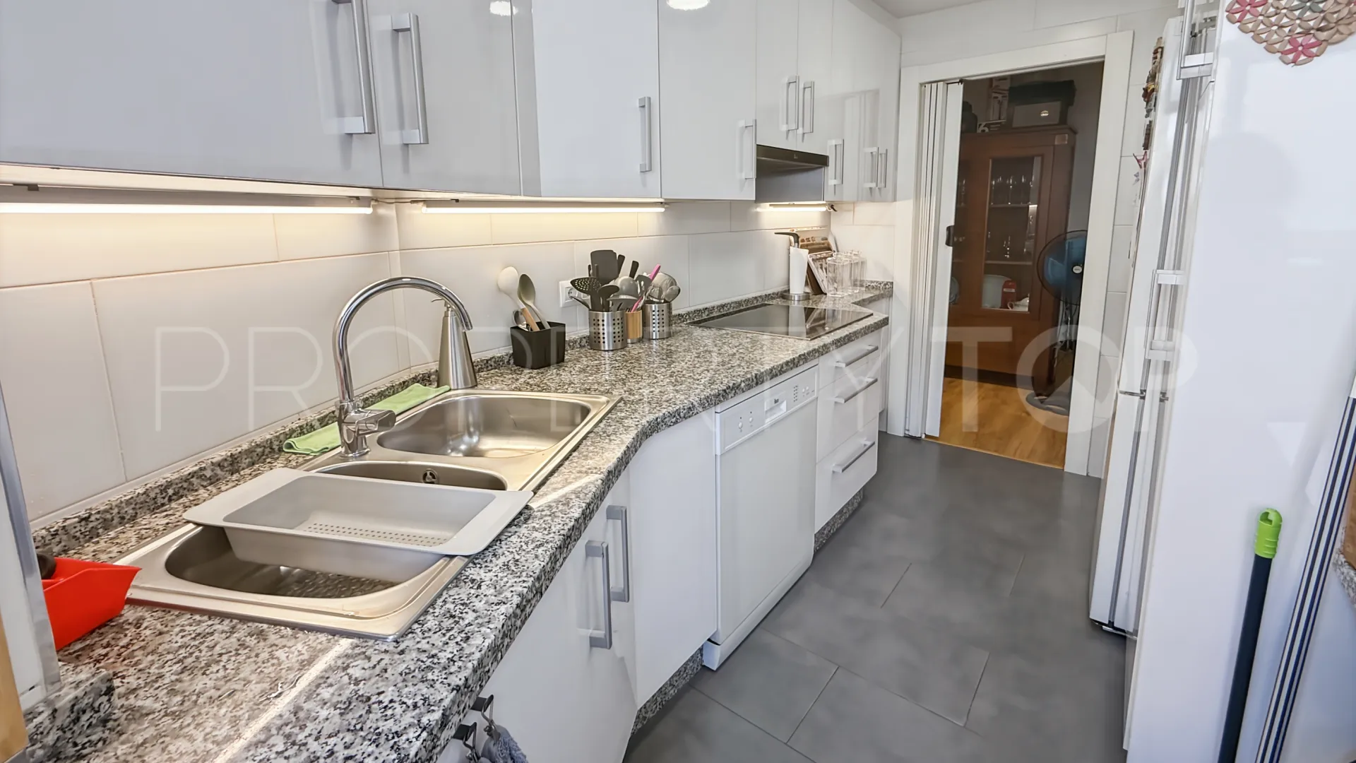 Torremolinos Centro 4 bedrooms flat for sale