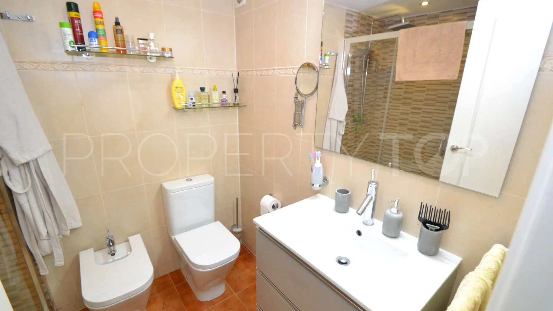 Torremolinos Centro 4 bedrooms flat for sale