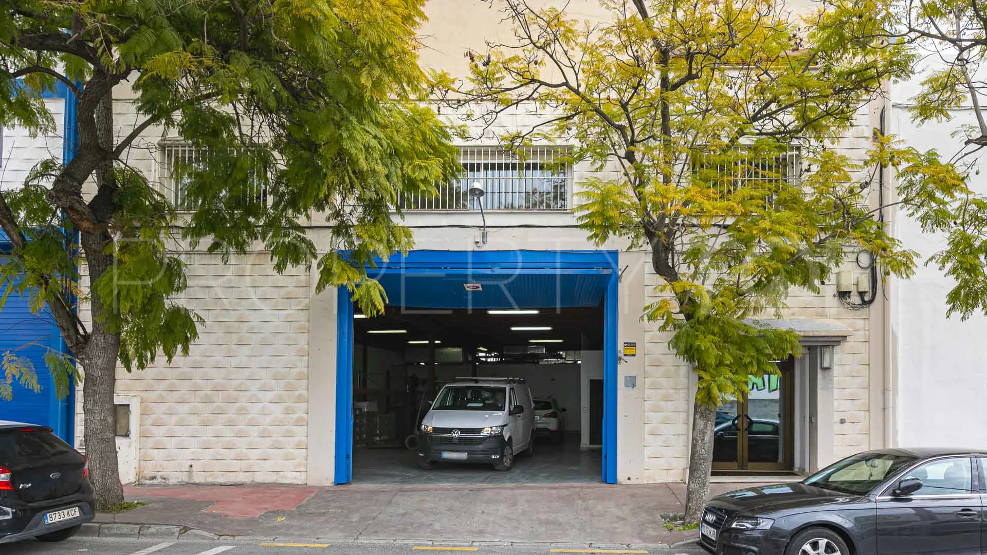 Nave en venta en Plaza de toros-La Ermita con 8 dormitorios