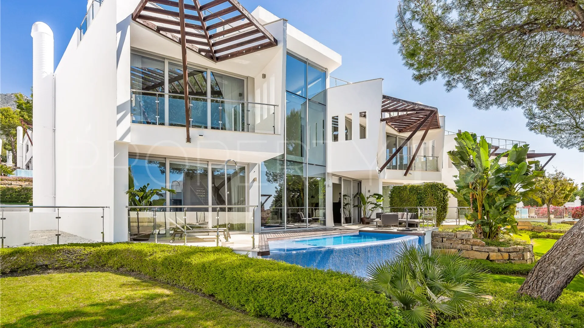 Sierra Blanca, villa pareada en venta