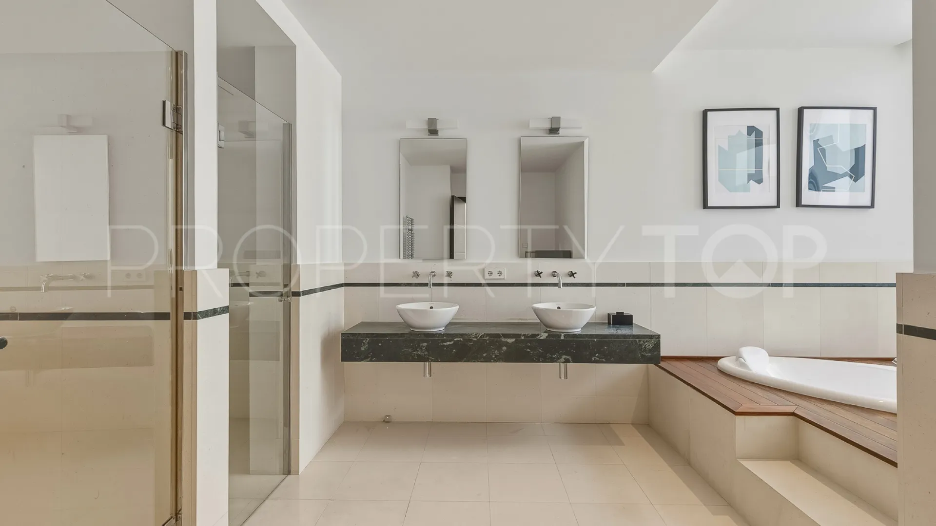 Sierra Blanca, villa pareada en venta
