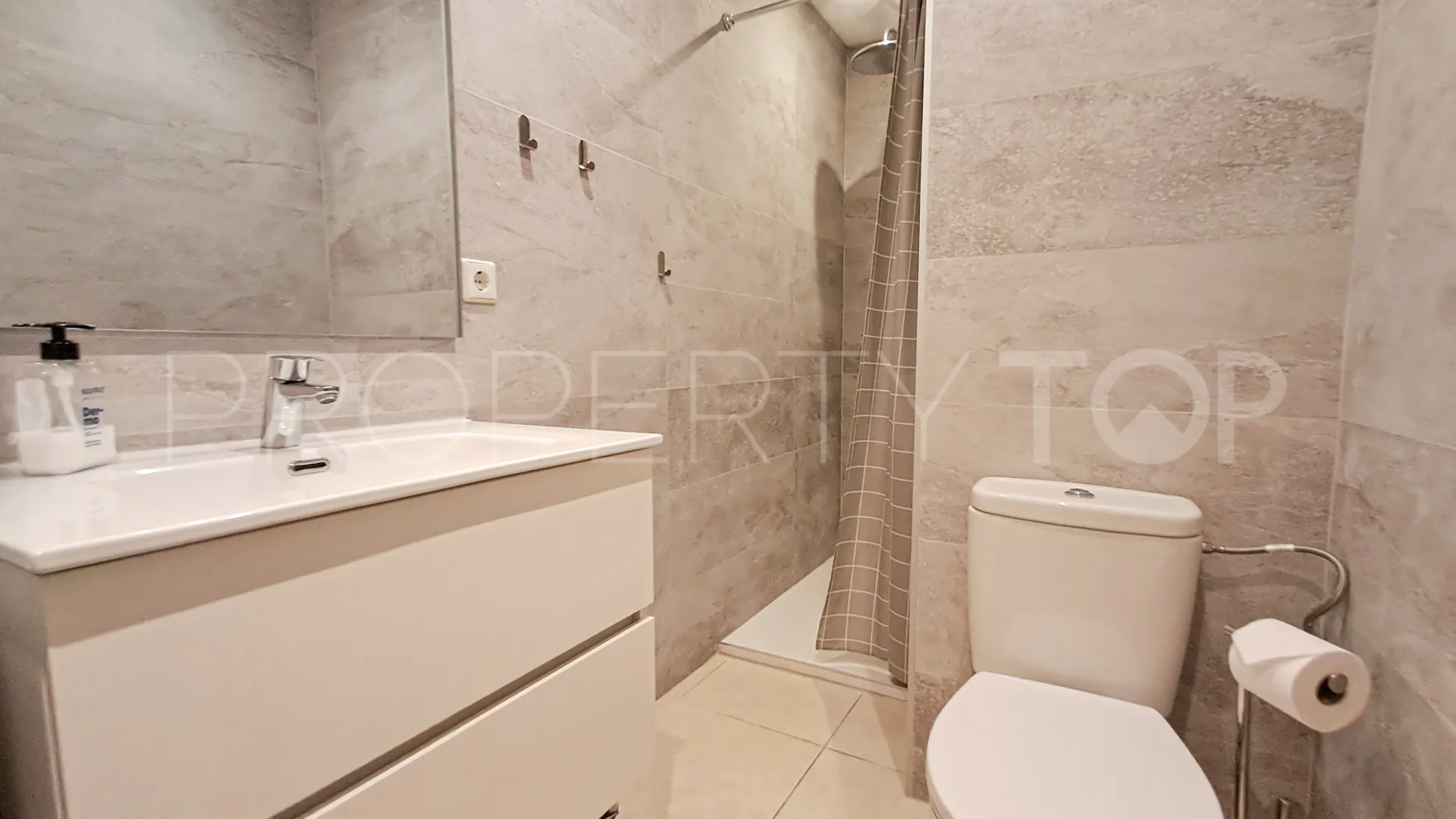 Apartamento a la venta de 2 dormitorios en Marbesa