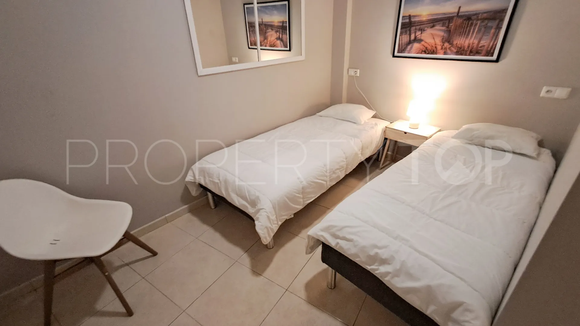 Apartamento a la venta de 2 dormitorios en Marbesa