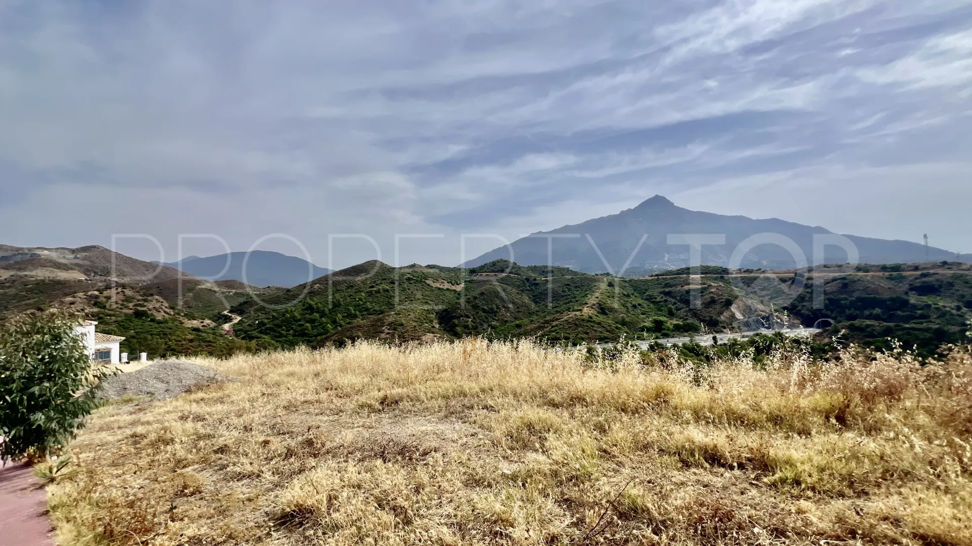For sale Nueva Andalucia plot