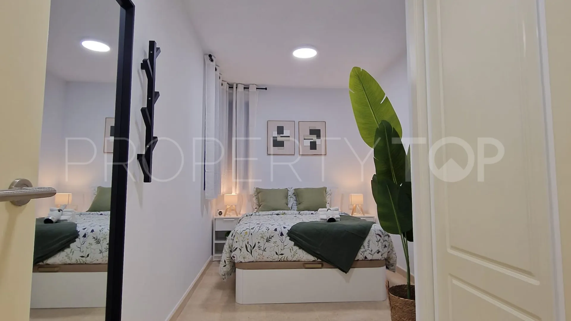 Atico duplex en venta en Benalmadena Costa