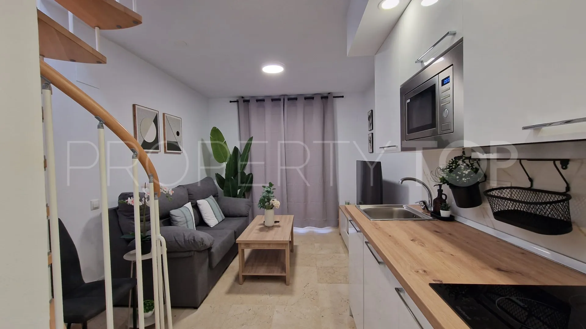 Atico duplex en venta en Benalmadena Costa
