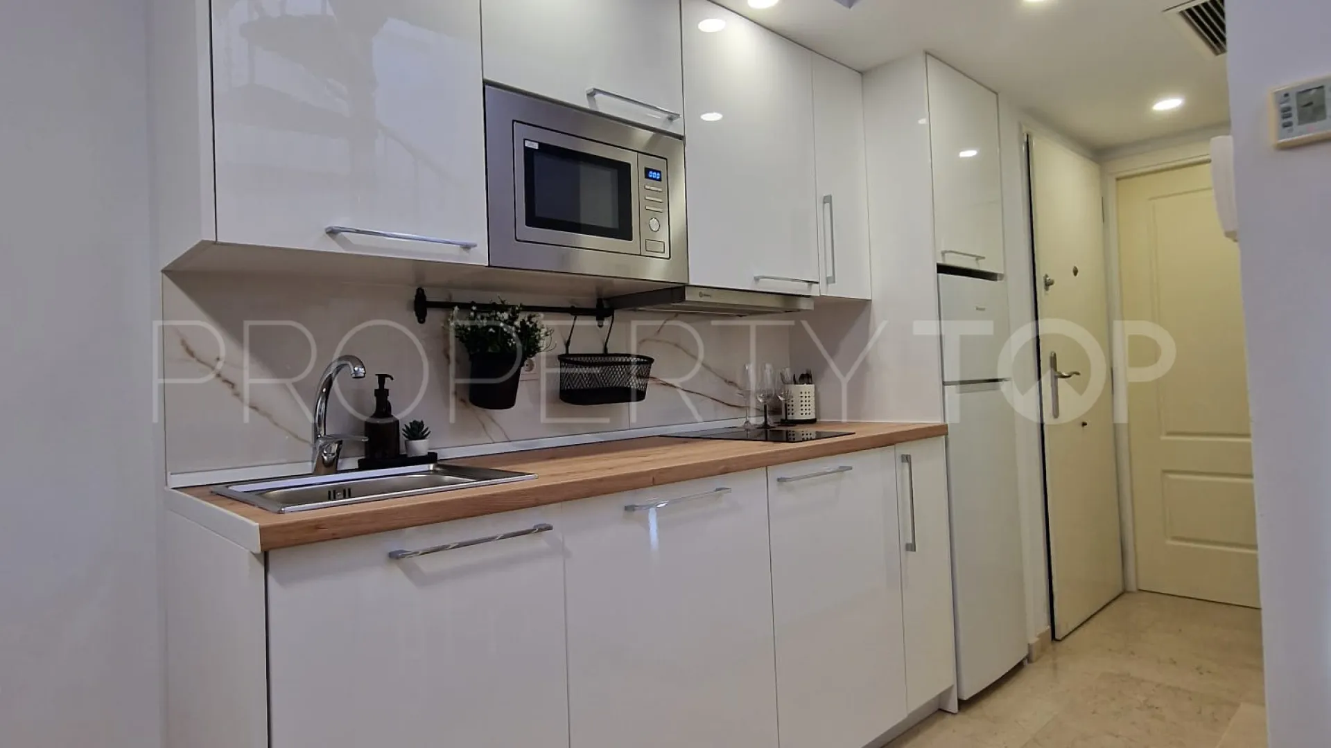 Atico duplex en venta en Benalmadena Costa