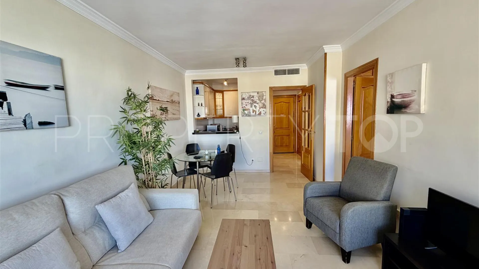 For sale Marbella Centro 1 bedroom apartment