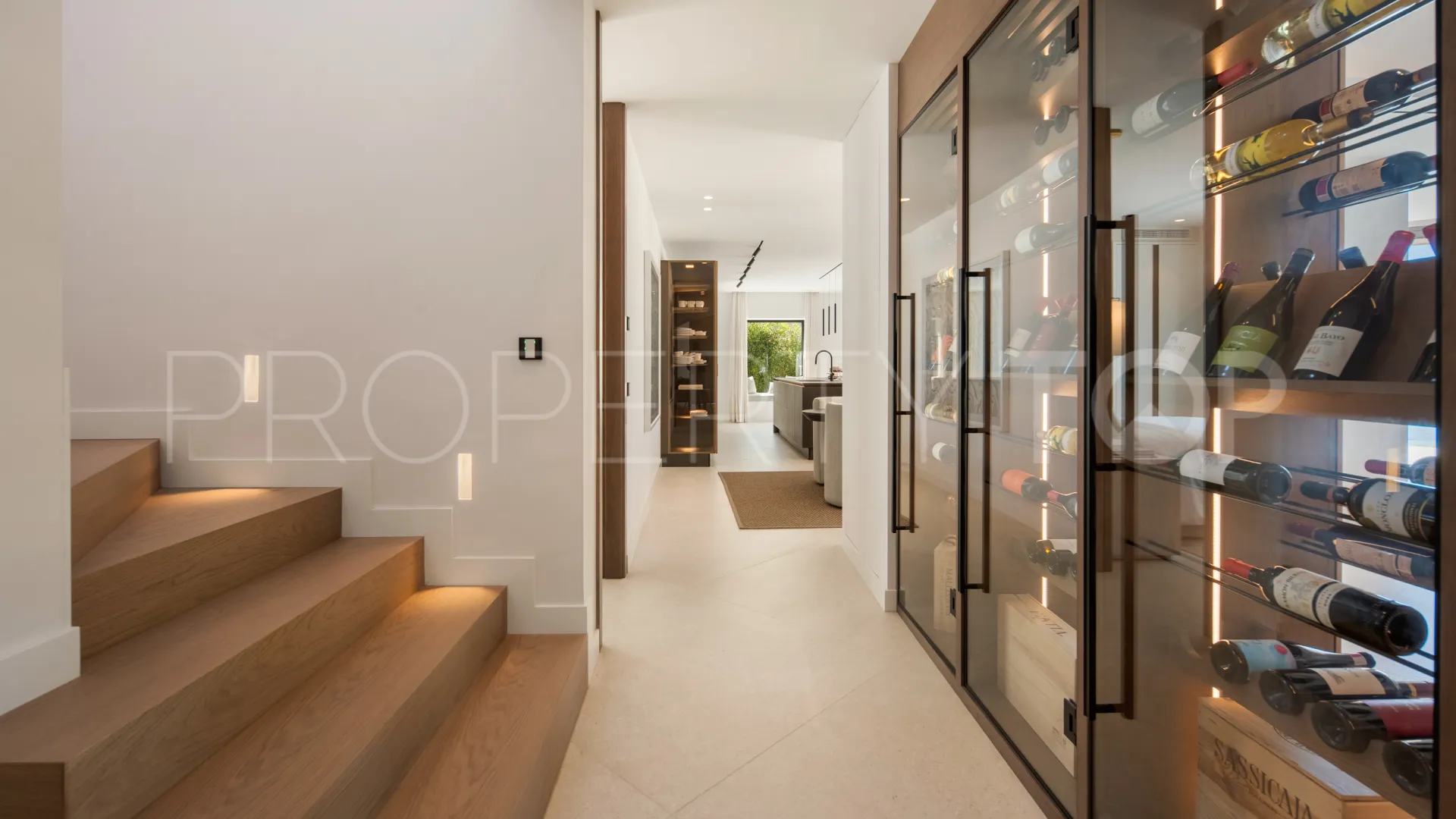 El Herrojo 6 bedrooms villa for sale