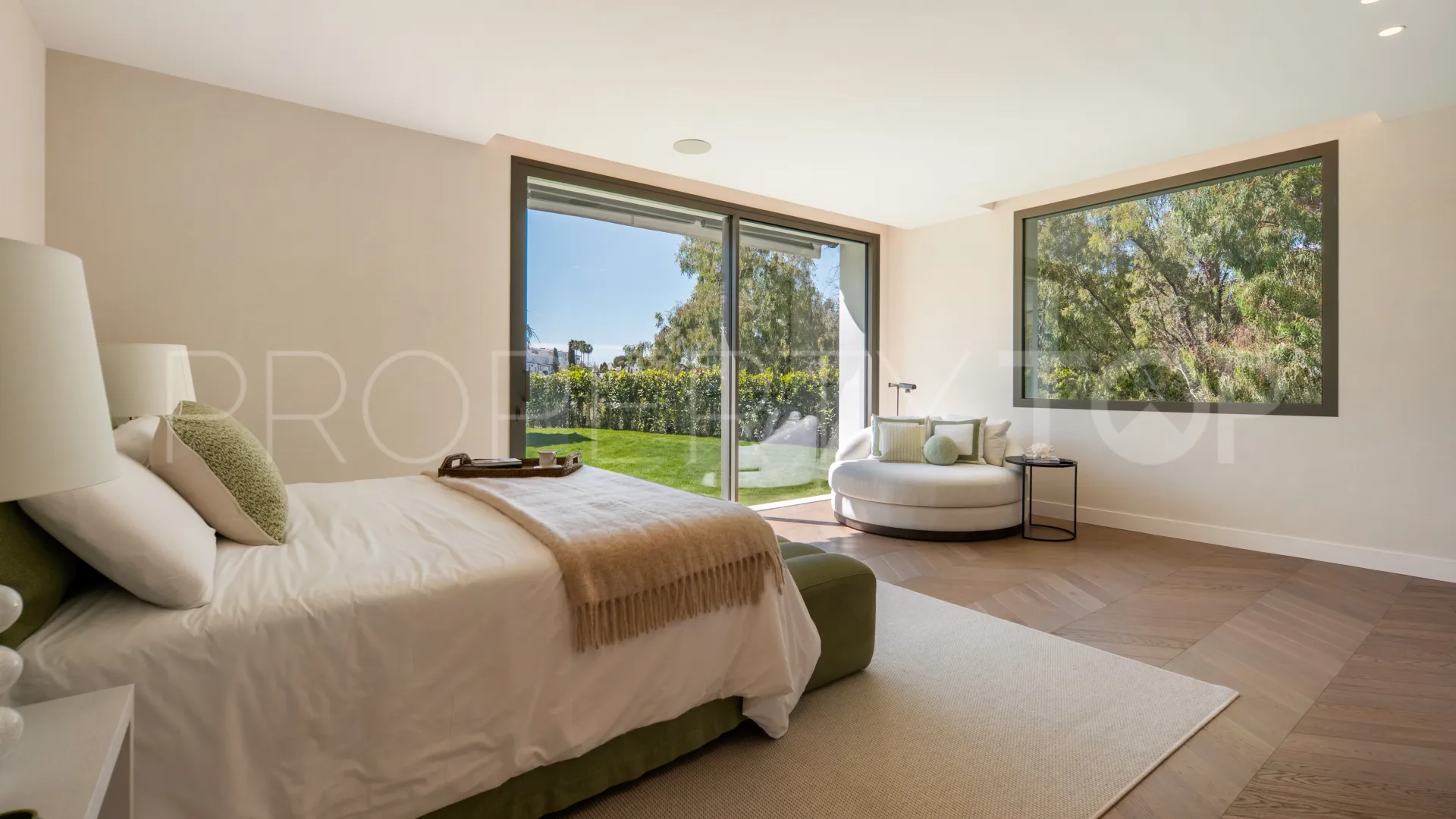 El Herrojo 6 bedrooms villa for sale