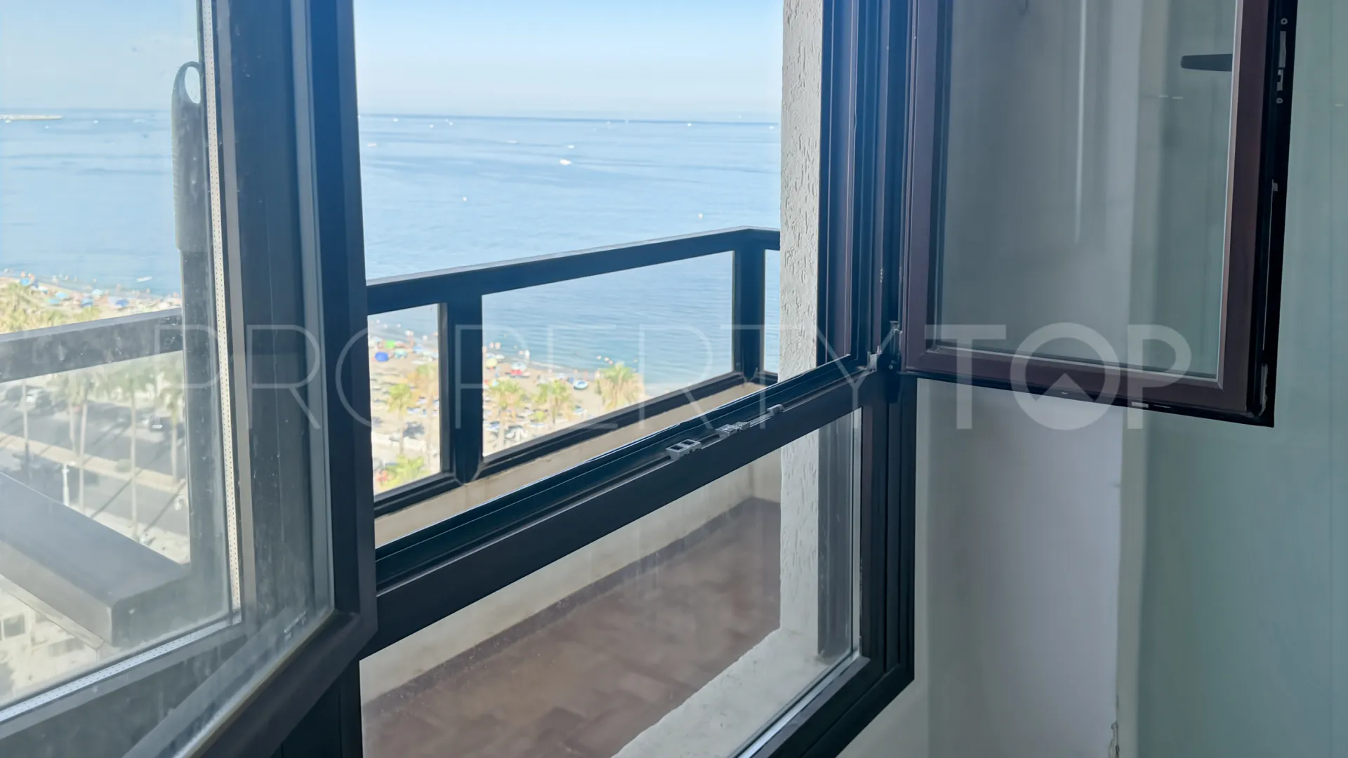 For sale Benalmadena Costa duplex with 1 bedroom