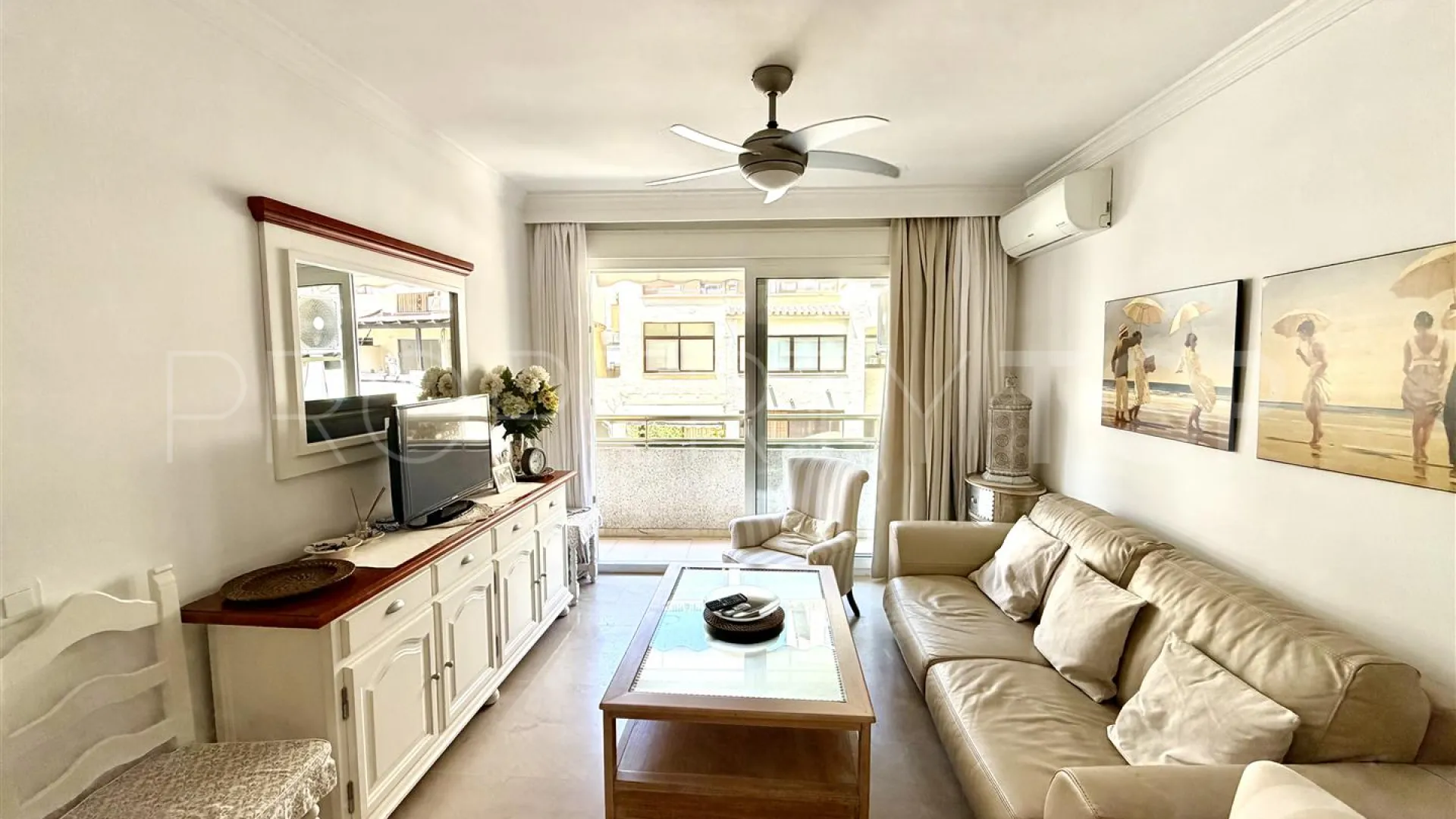 Se vende apartamento en Marbella Centro con 1 dormitorio