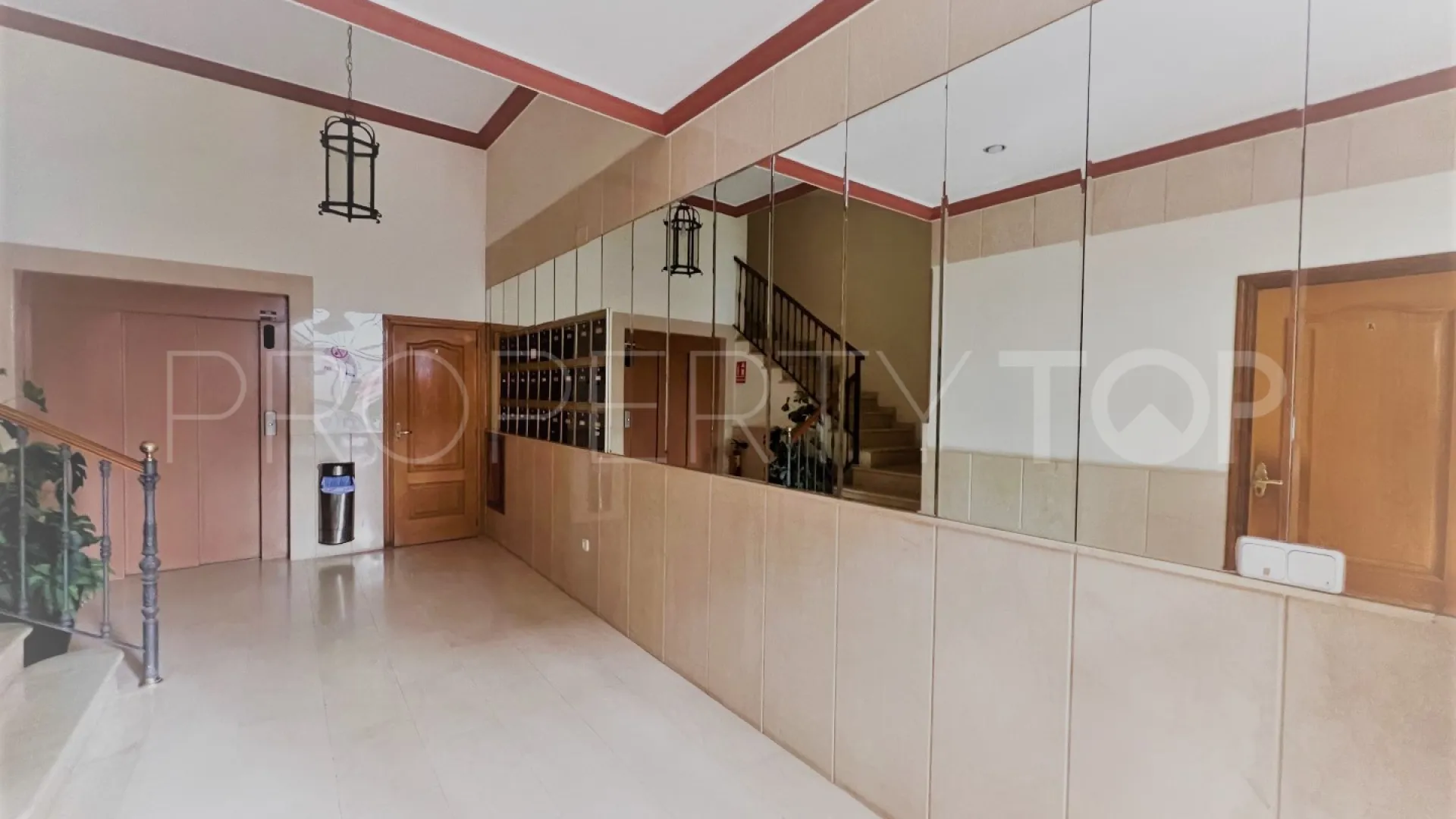 Se vende apartamento en Marbella Centro con 1 dormitorio
