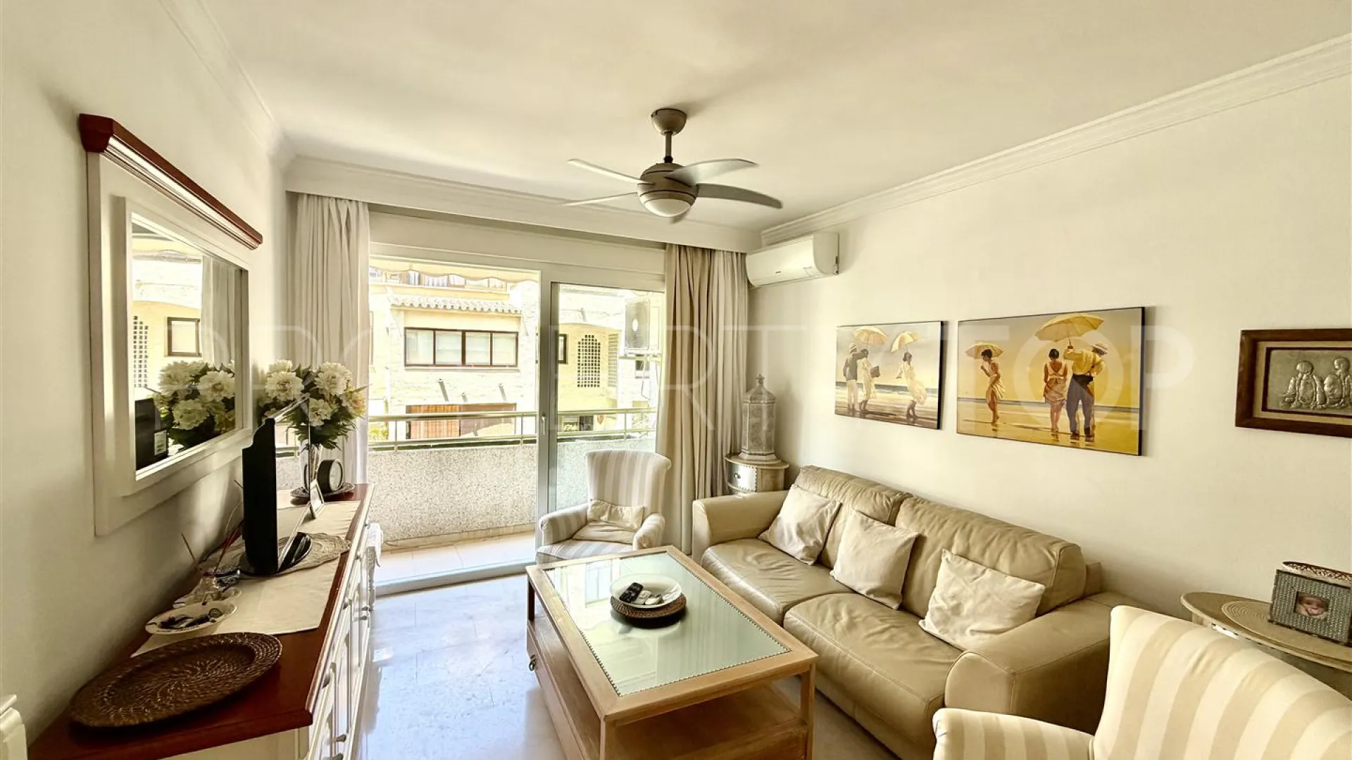 Se vende apartamento en Marbella Centro con 1 dormitorio