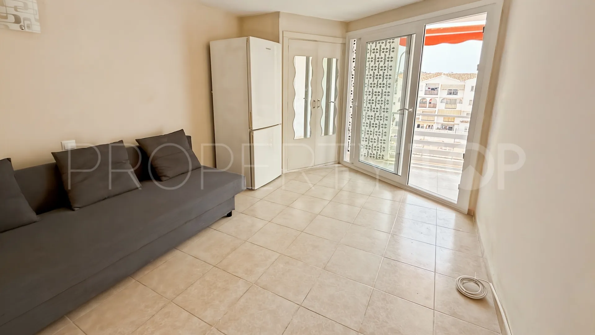 Buy studio in Calahonda