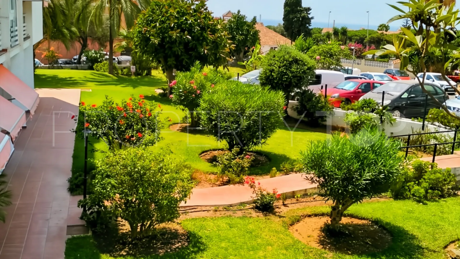 Buy studio in Calahonda