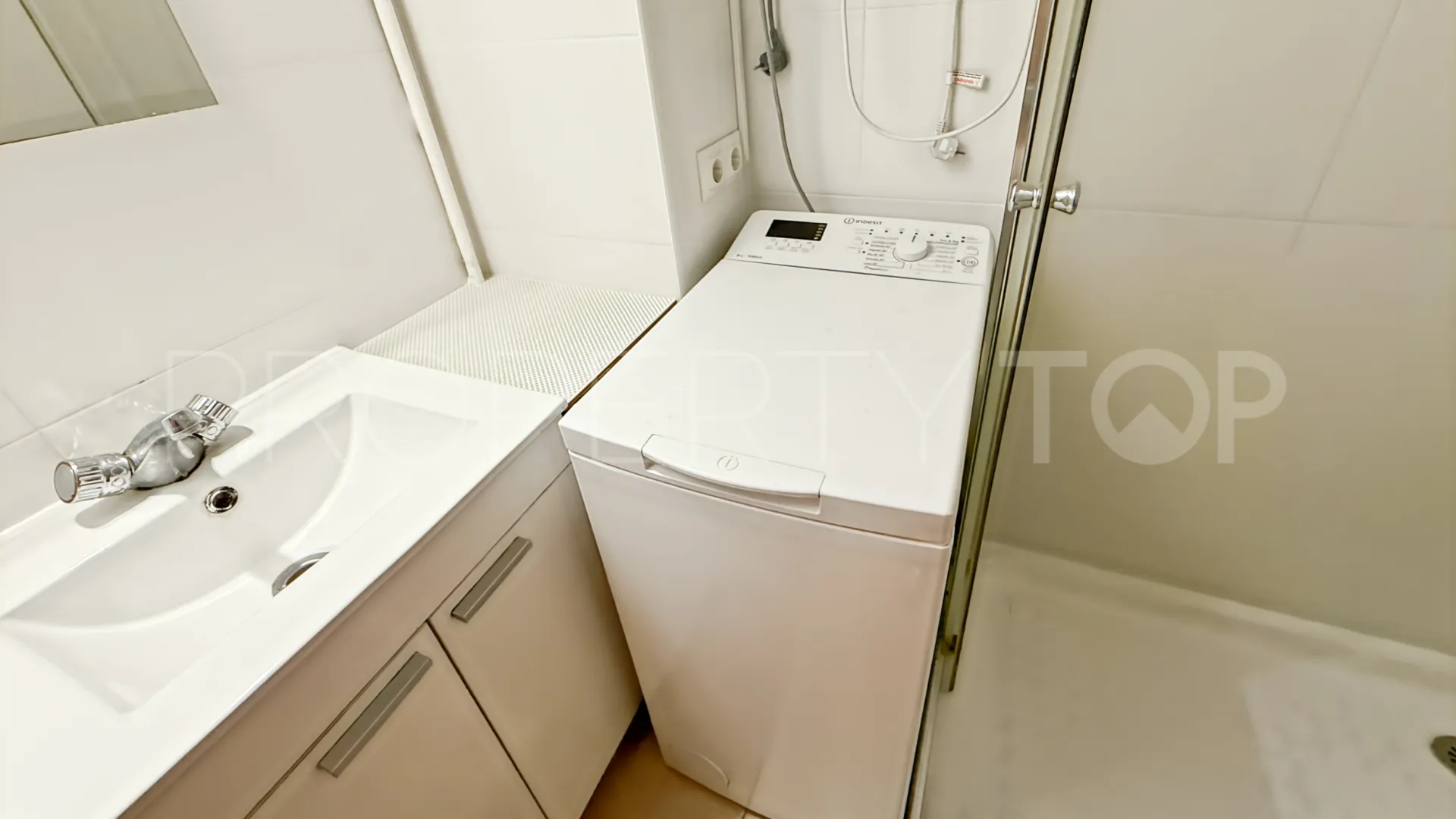 Buy studio in Calahonda
