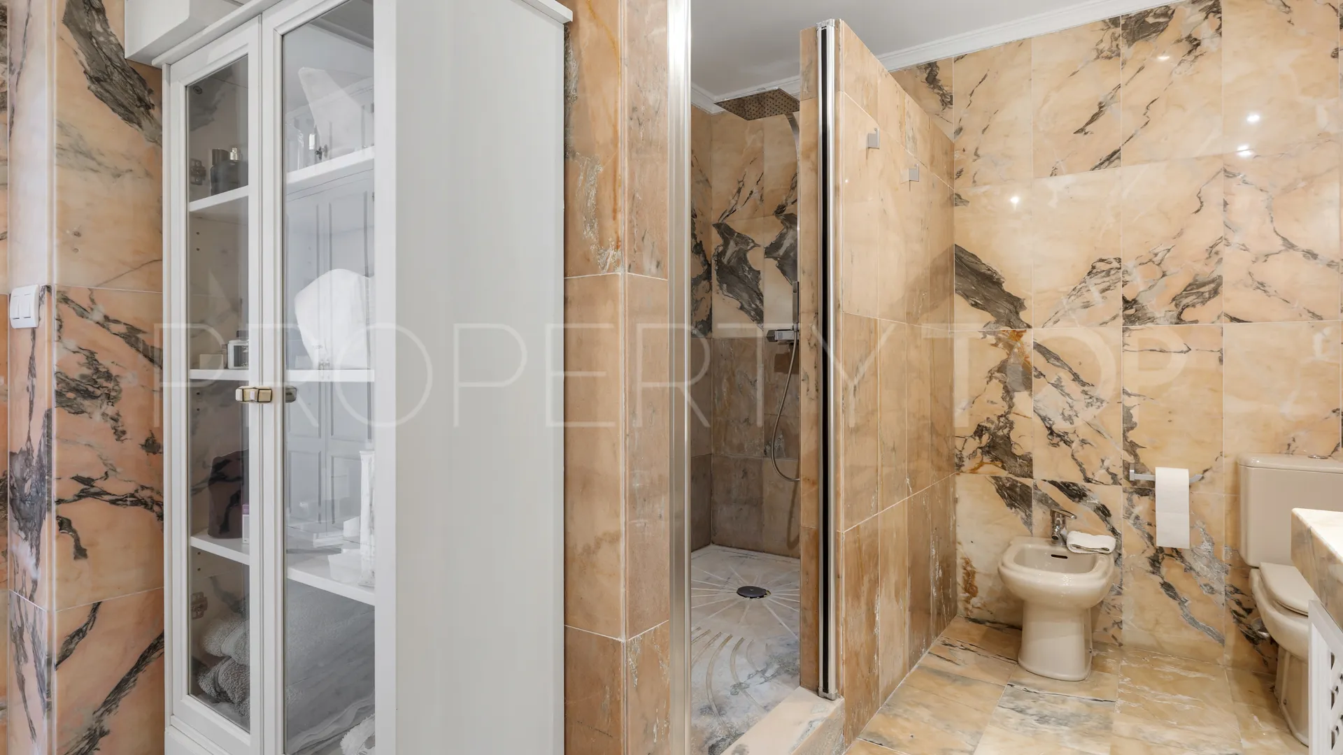 Apartment for sale in Zona Casino