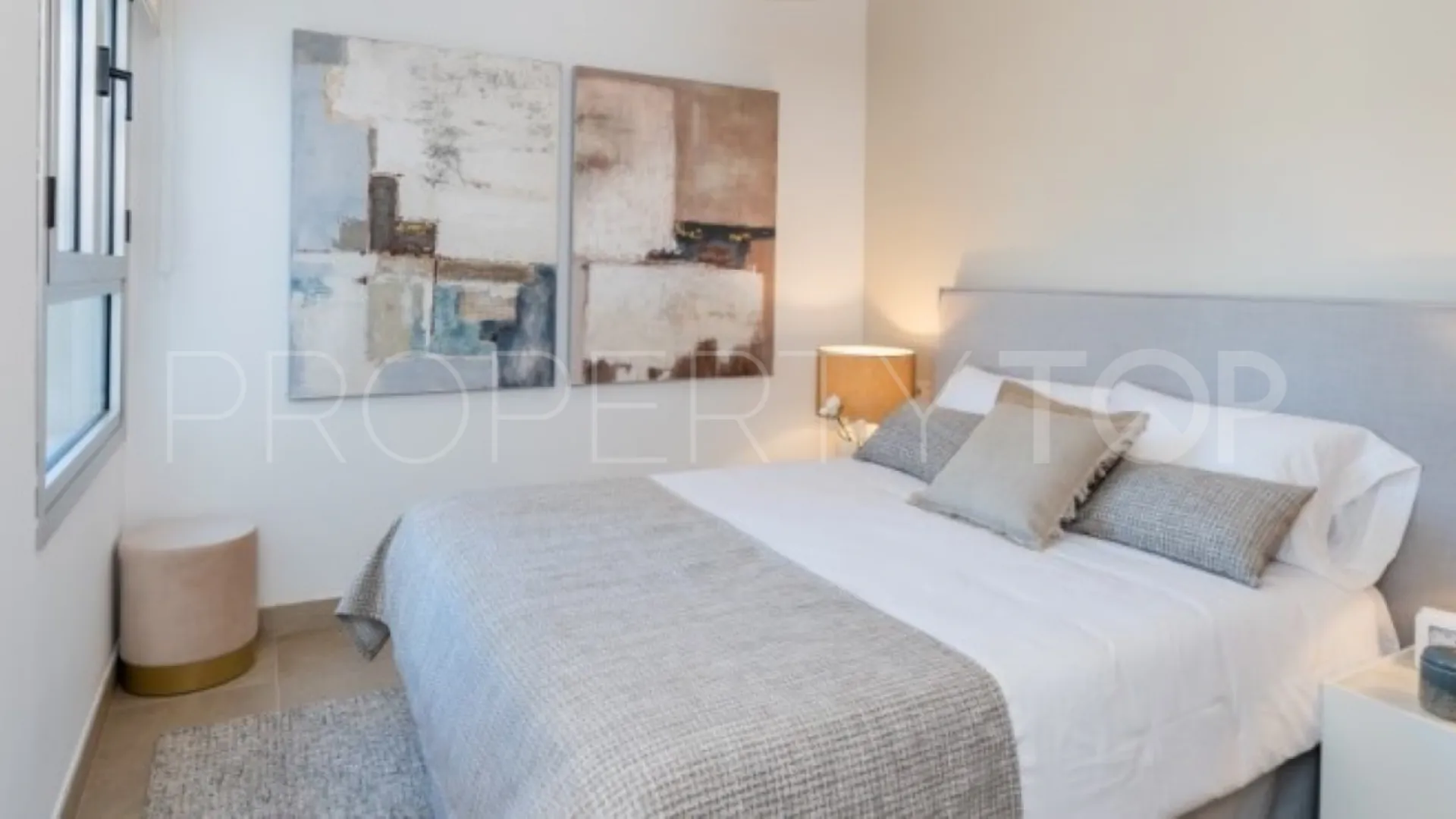 Estepona Golf, apartamento en venta con 2 dormitorios